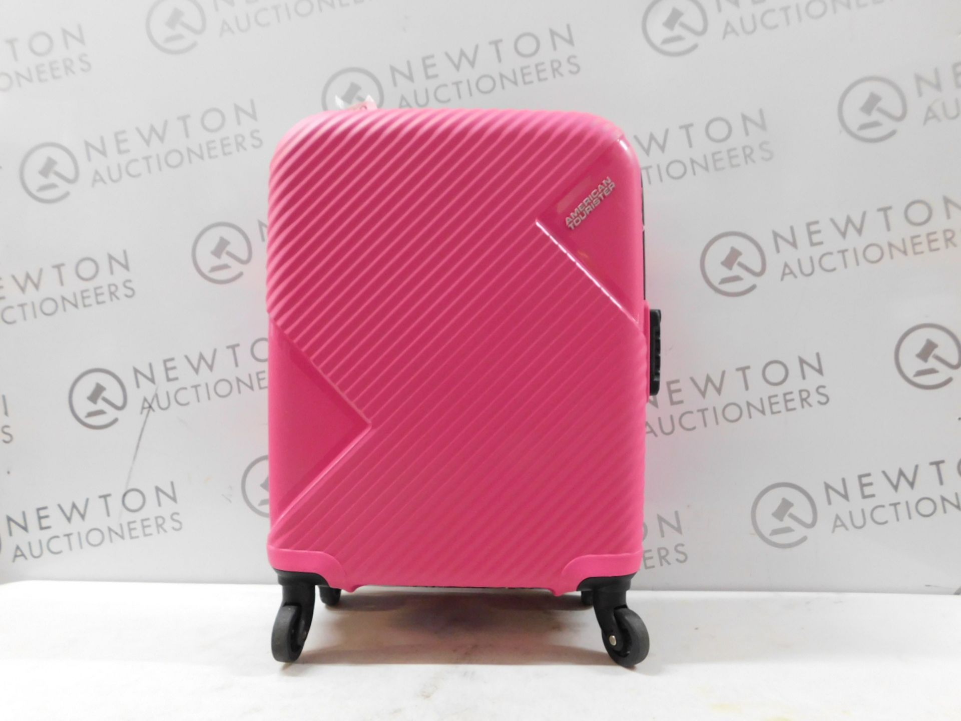 1 AMERICAN TOURISTER COMBI-LOCK HARDSIDE PROTECTION PINK CABIN CASE RRP Â£64.99