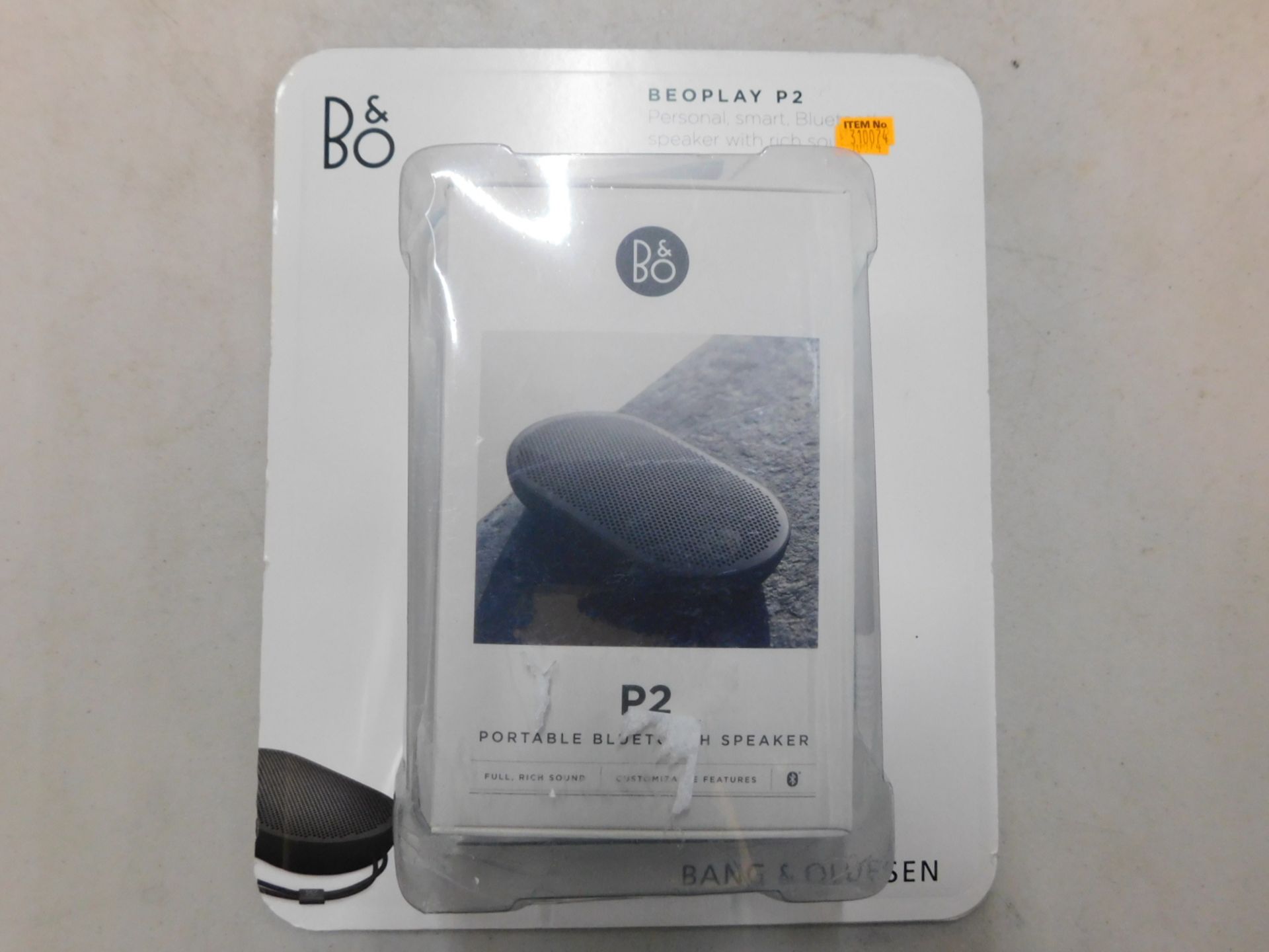 1 BOXED BANG AND OLUFSEN P2 PORTABLE BLUETOOTH SPEAKER RRP Â£149.99