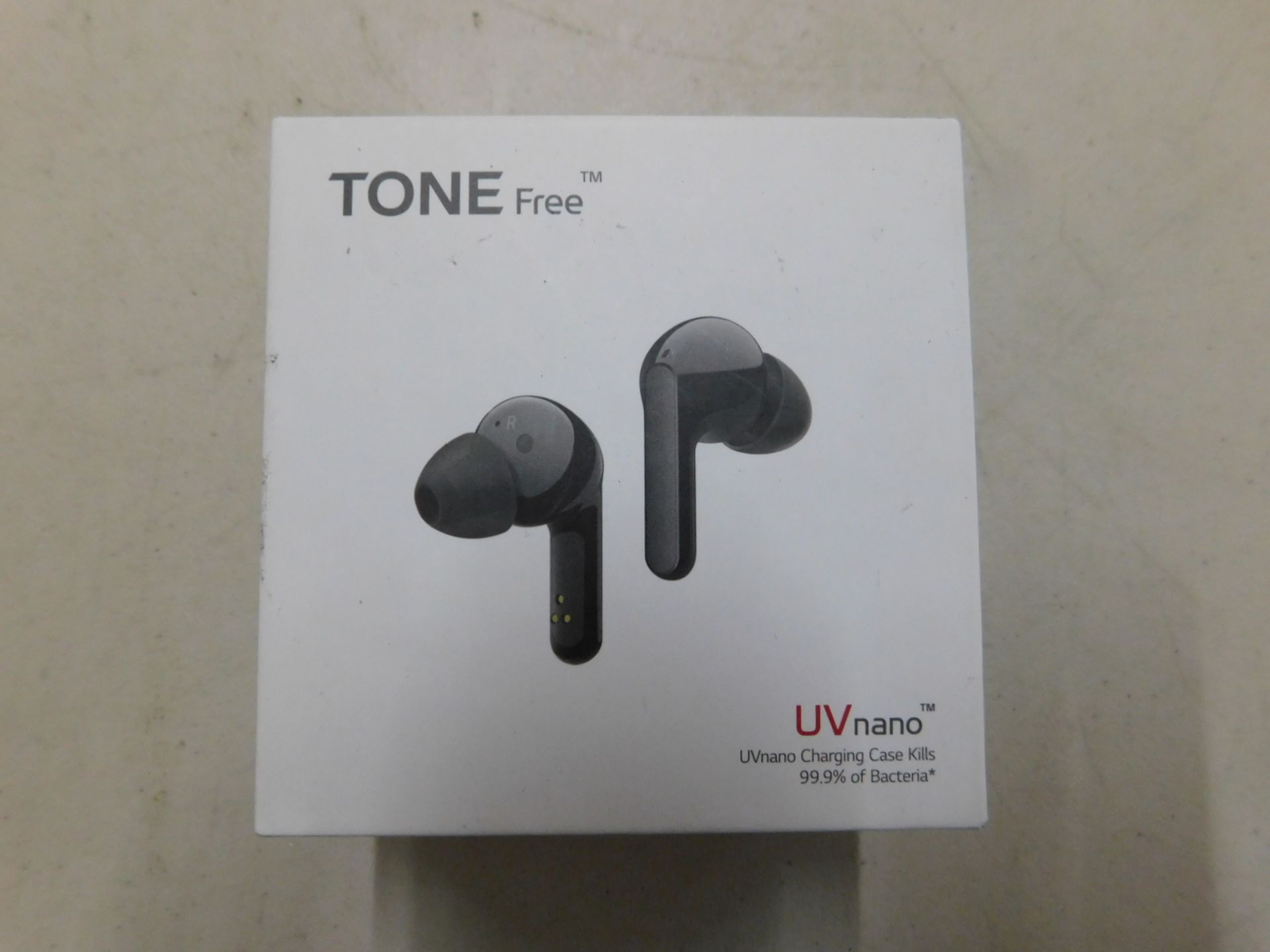 1 BOXED LG TONE FREE EARPHONES WITH MERIDIAN TECHNOLOGY MODEL HBS-FN6 RRP Â£119