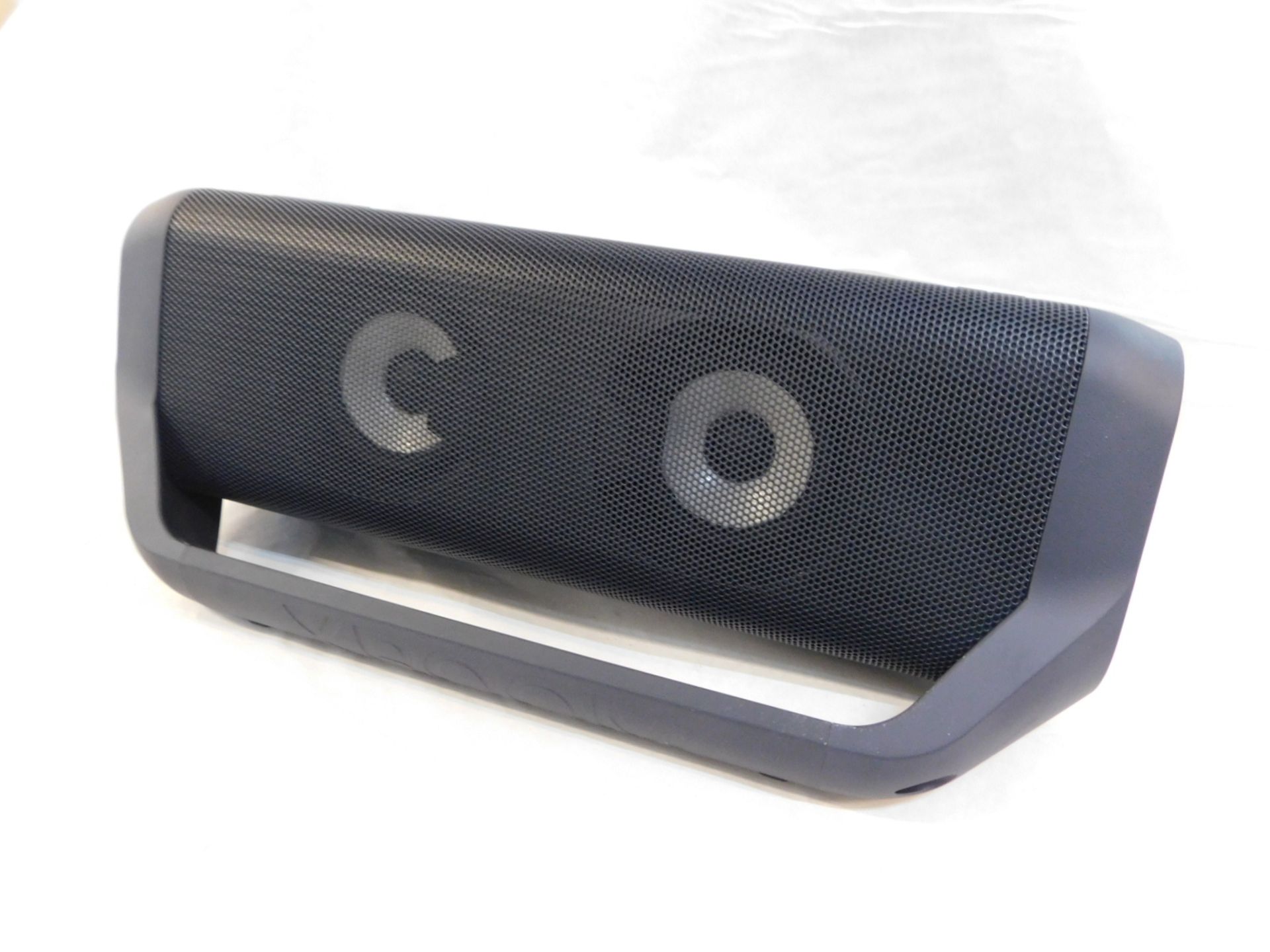 1 LG PN7 XBOOM GO PORTABLE BLUETOOTH SPEAKER RRP Â£119.99