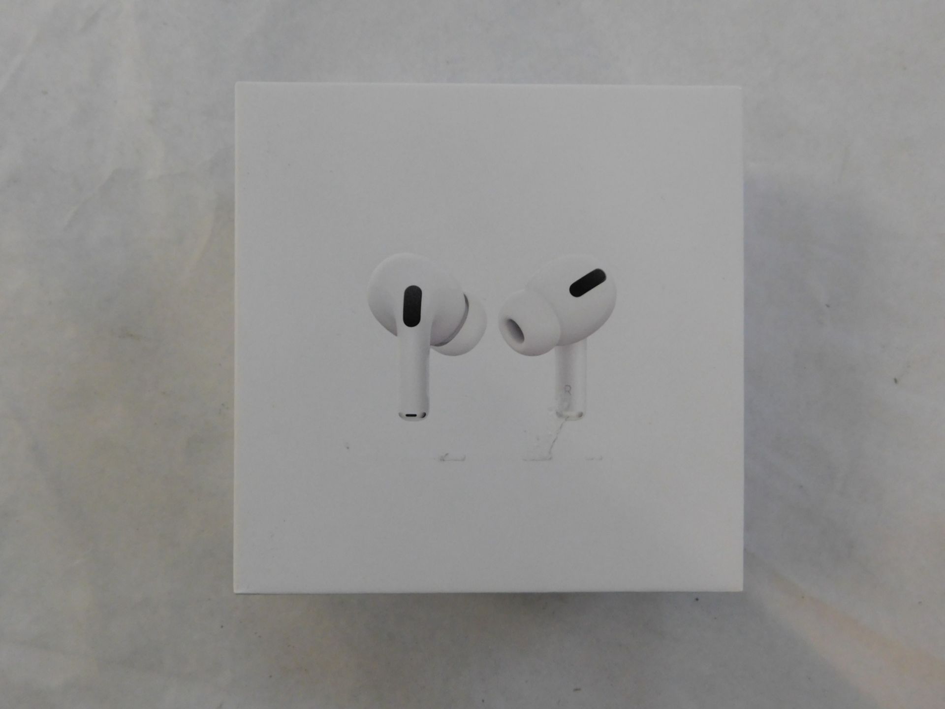 1 BOXED PAIR OF APPLE AIRPODS PRO BLUETOOTH EARPHONES WITH WIRELESS CHARGING CASE RRP Â£249.99