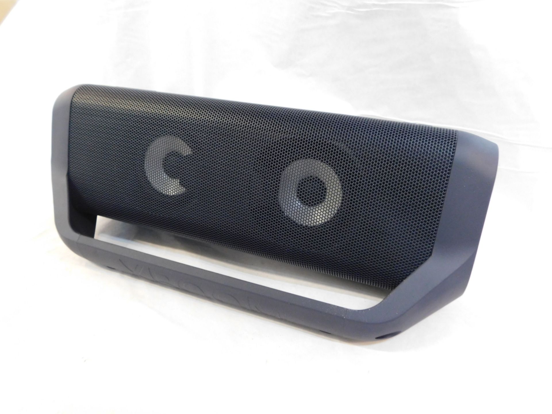 1 LG PN7 XBOOM GO PORTABLE BLUETOOTH SPEAKER RRP Â£119.99