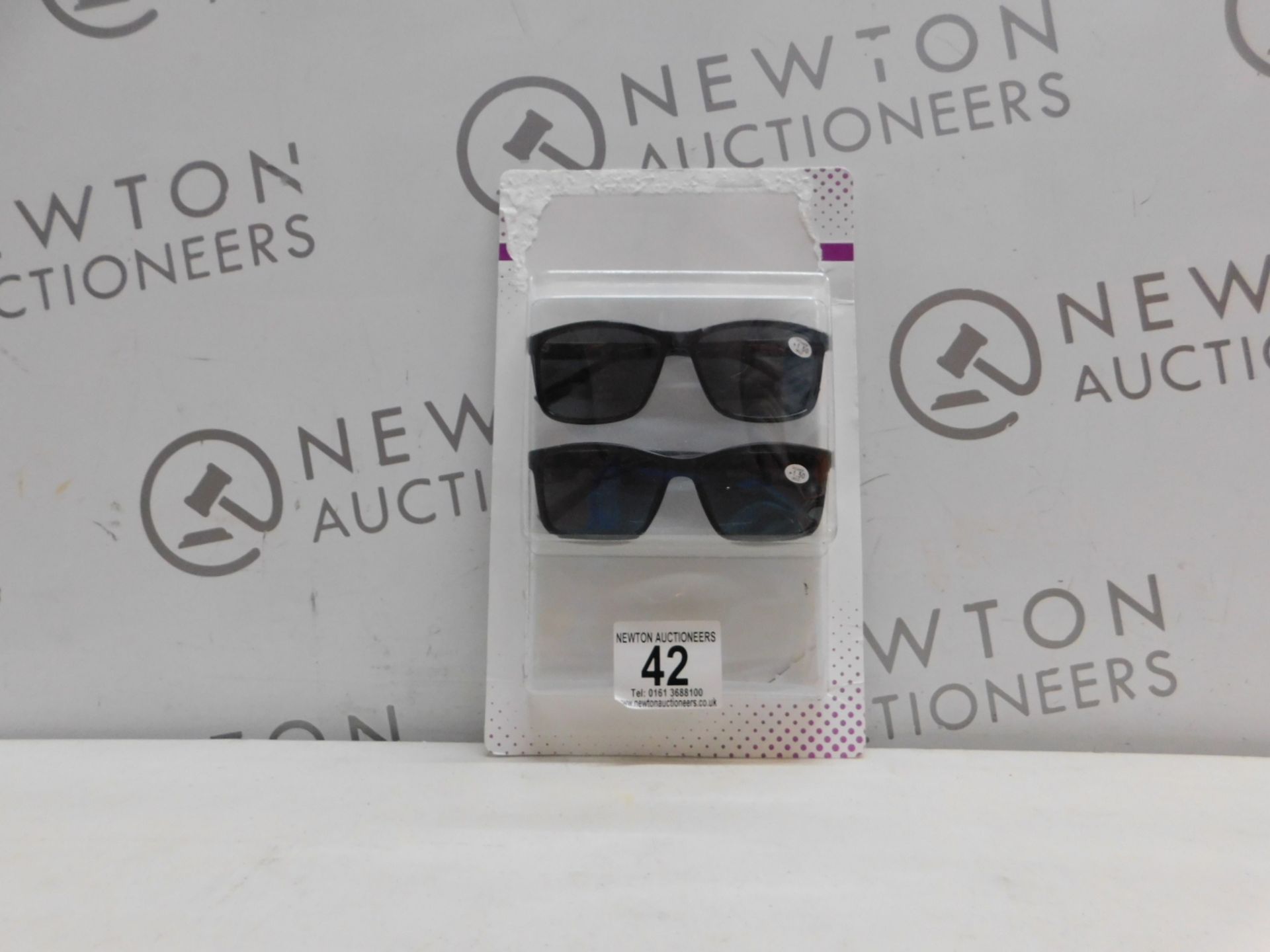 1 PACK OF SUNGLASS READERS IN +1.50 STRENGTH RRP Â£19.99