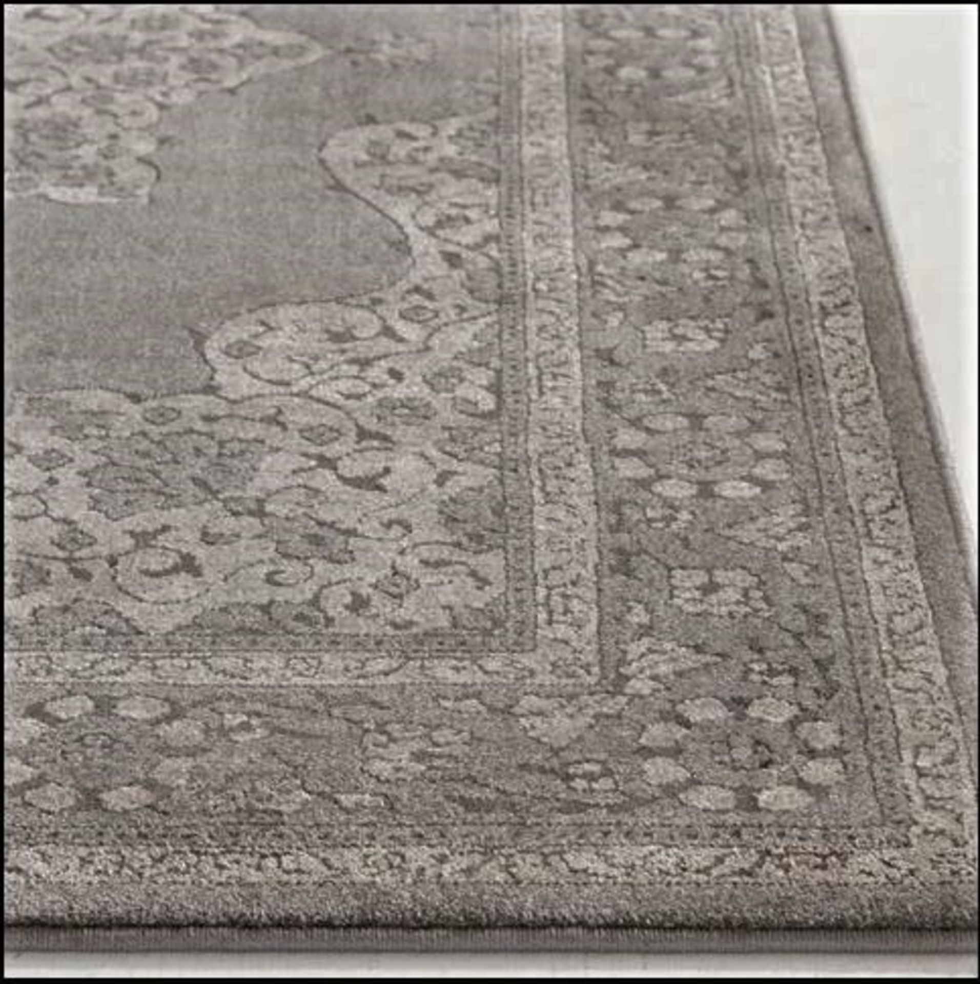 1 CLEARWATER DOVE/MUSHROOM PATTERNED AREA RUG (200CM X 290CM) RRP Â£199