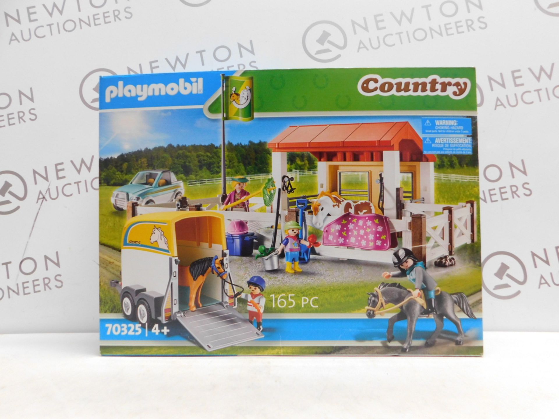 1 BOXED PLAYMOBIL COUNTRY FARM PLAY SET WITH TRAILER STABLES HORSE RRP Â£39