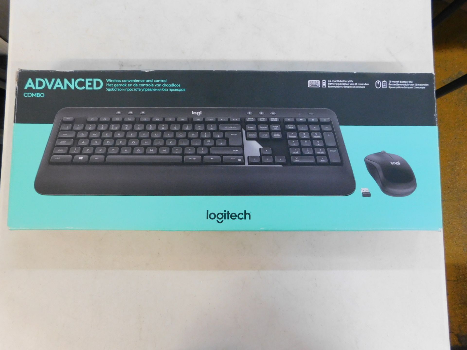 1 BOXED LOGITECH ADVANCED COMBO WIRELESS KEYBOARD AND MOUSE RRP Â£39.99