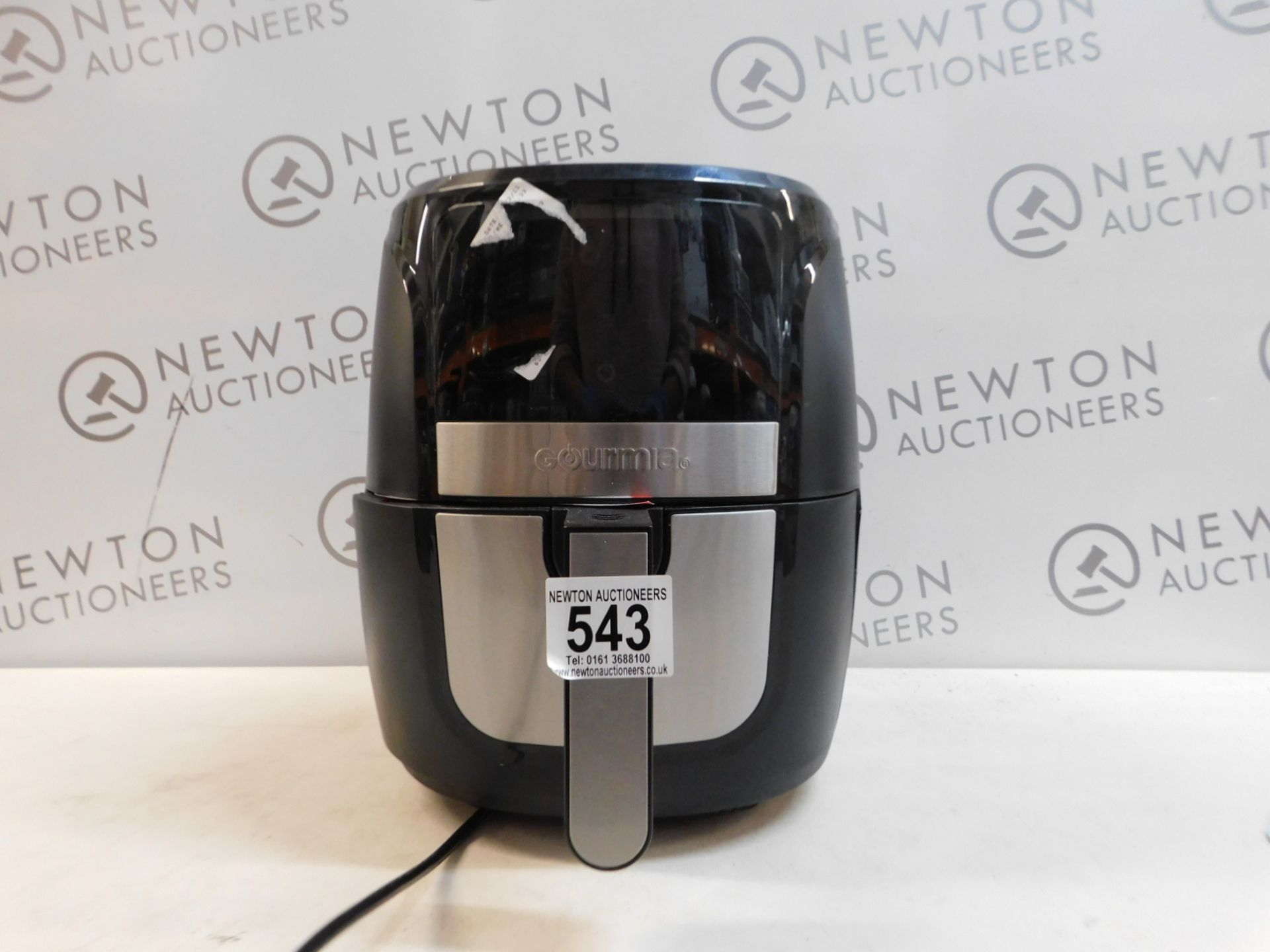 1 GOURMIA 5.7L DIGITAL AIR FRYER RRP Â£89.99