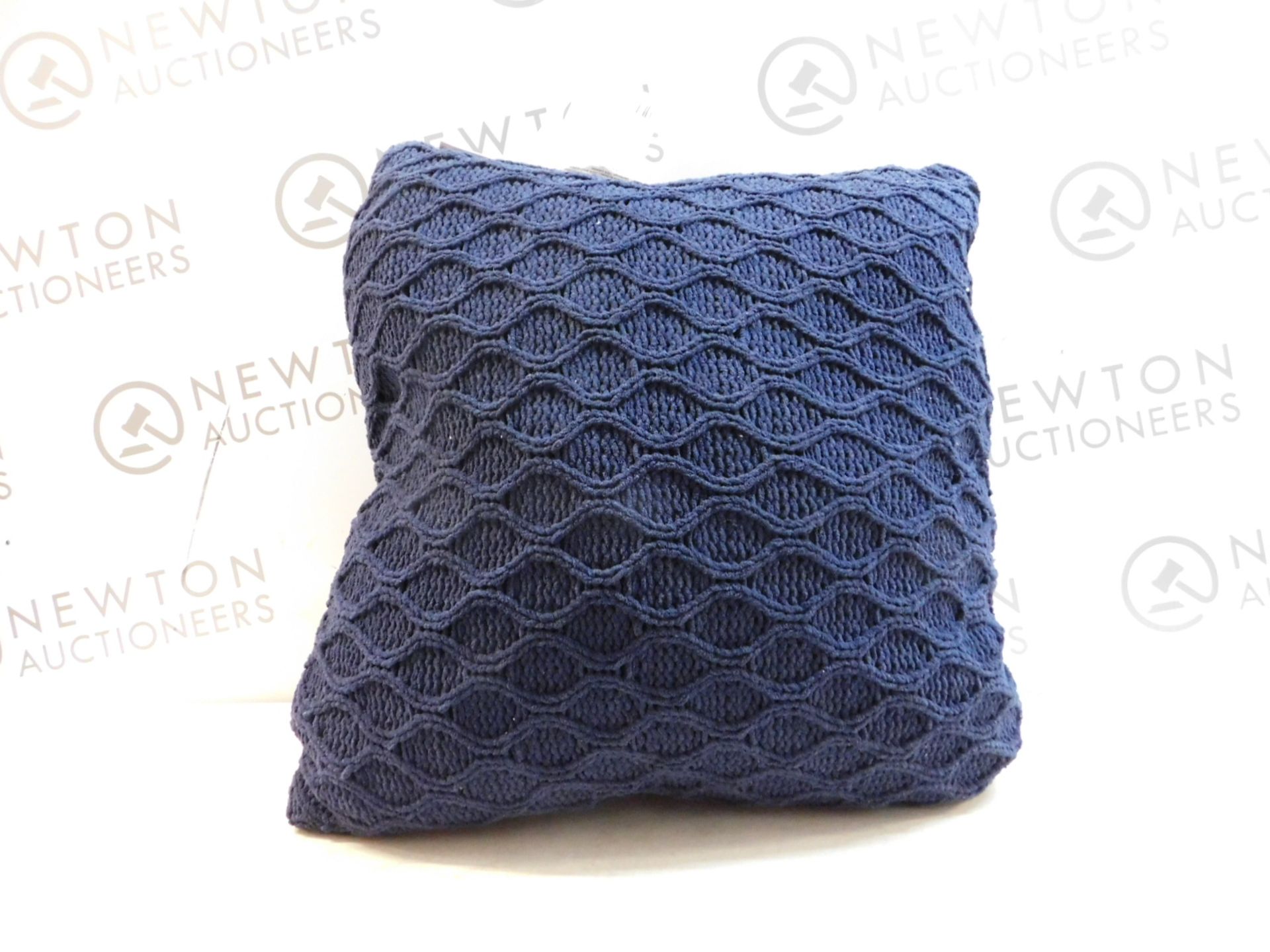 1 MON CHATEAU NAVY KNITTED SOFT CUSHION RRP Â£19.99