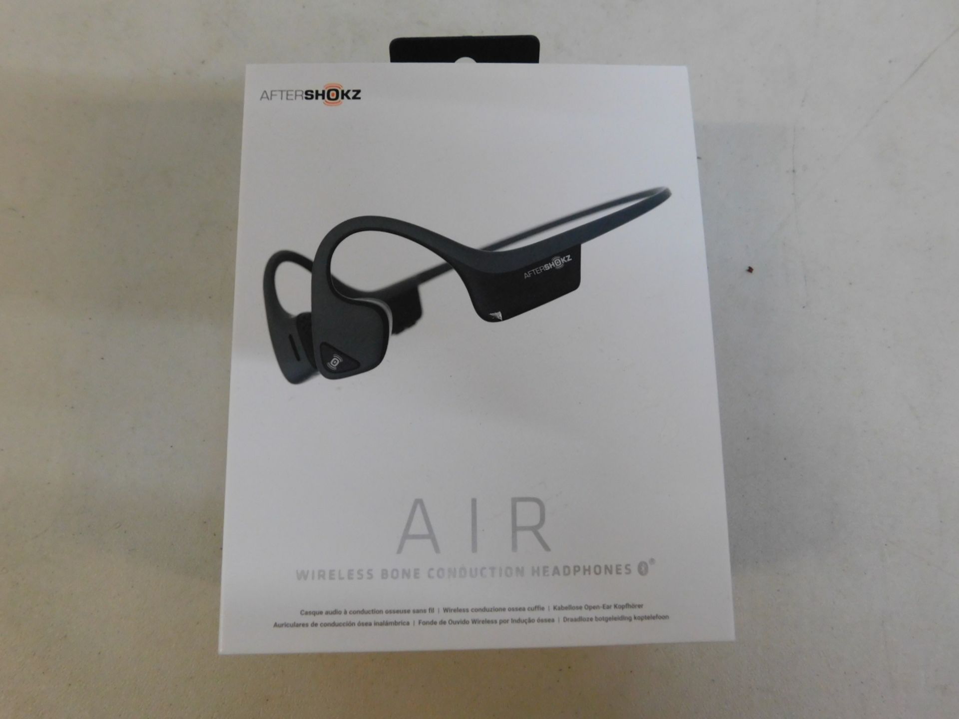 1 BOXED AFTERSHOKZ TREKZ AIR BONE CONDUCTION WIRELESS HEADPHONES RRP Â£99.99