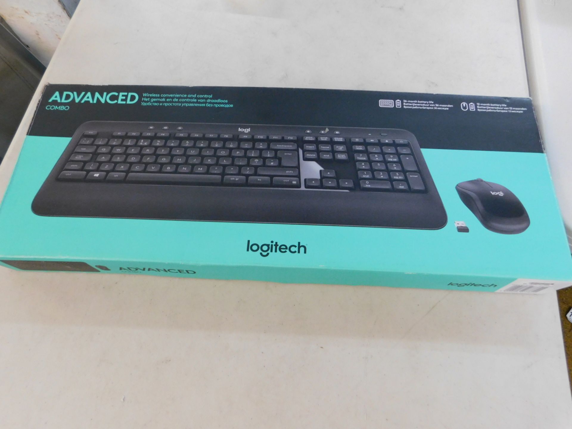 1 BOXED LOGITECH ADVANCED COMBO WIRELESS KEYBOARD AND MOUSE RRP Â£39.99