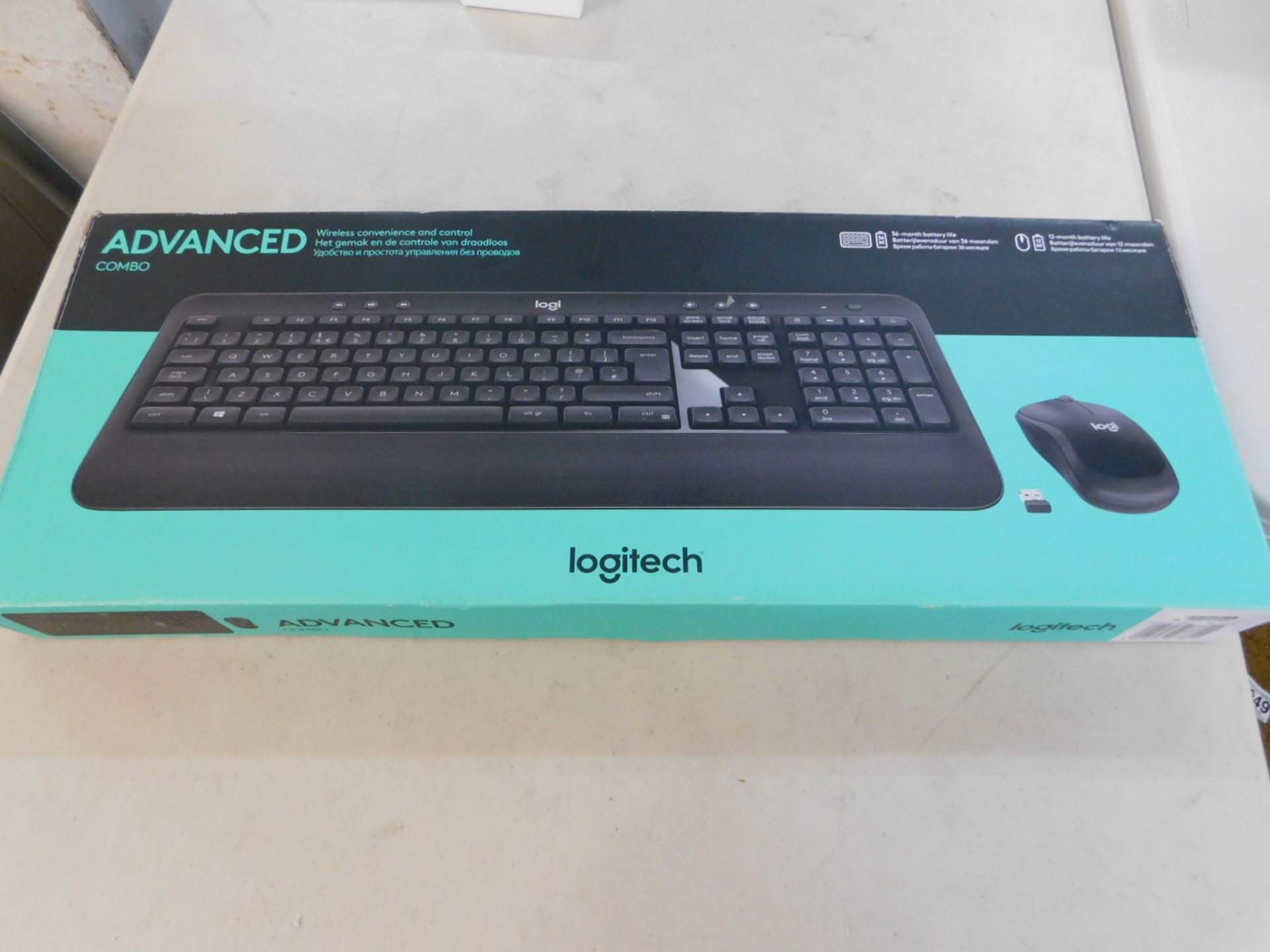 1 BOXED LOGITECH ADVANCED COMBO WIRELESS KEYBOARD AND MOUSE RRP Â£39.99