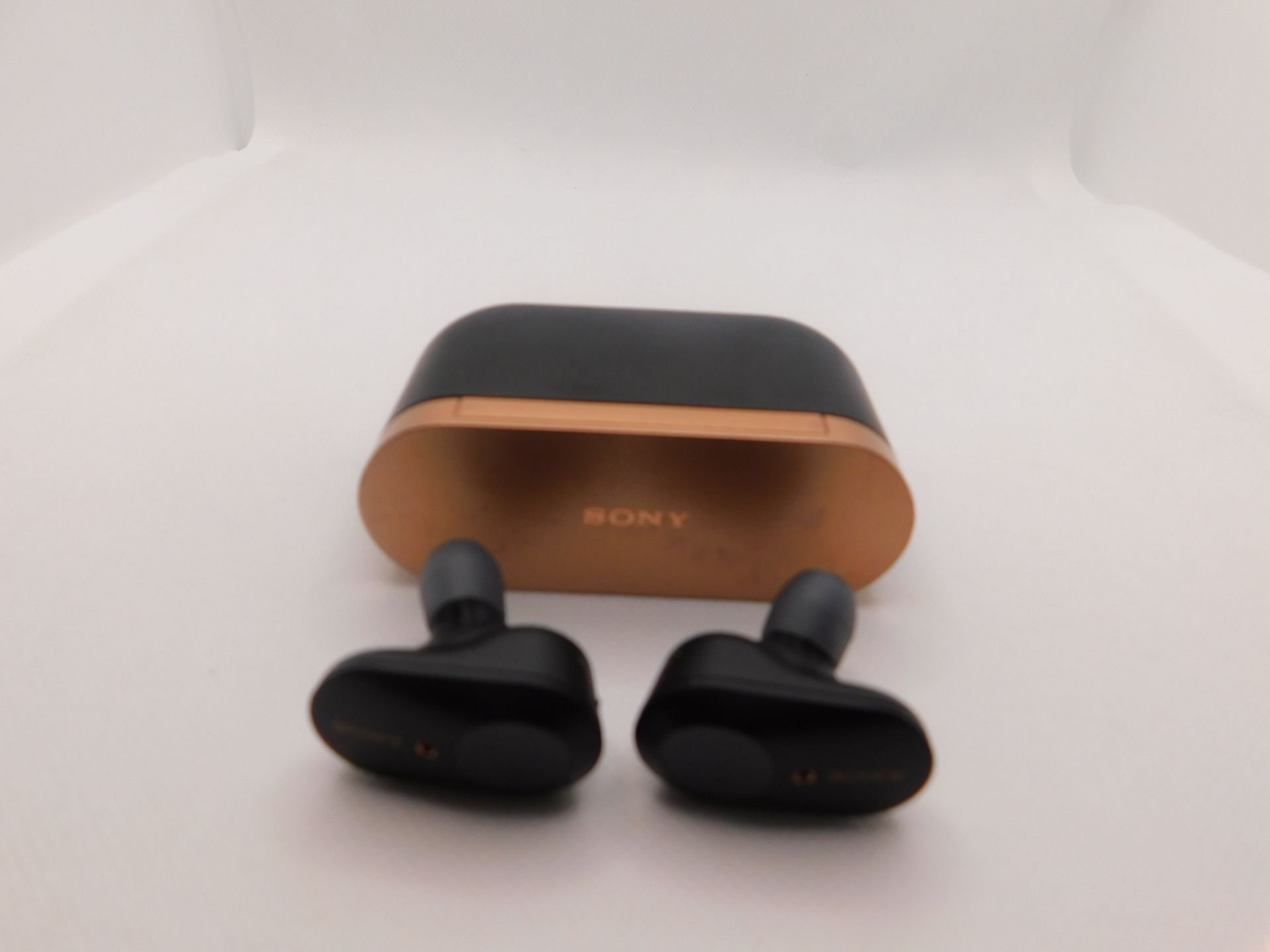 1 SONY EAR BUDS MODEL WF-1000XM3 RRP Â£229.99