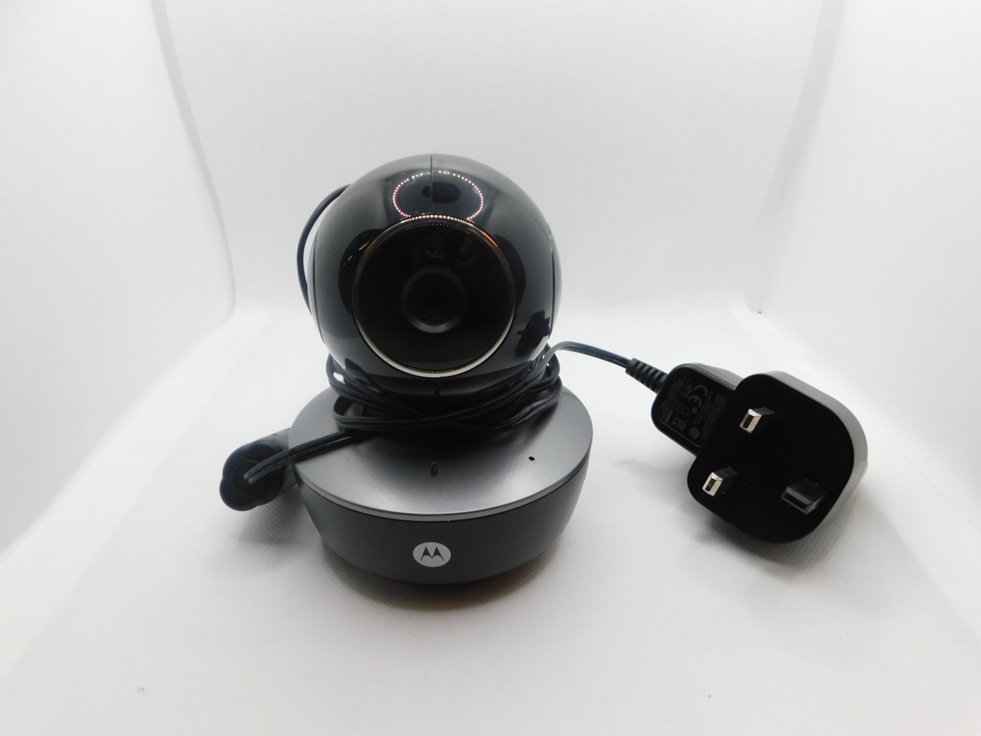 1 MOTOROLA FOCUS88 WIFI HOME VIDEO CAMERA RRP Â£129.99