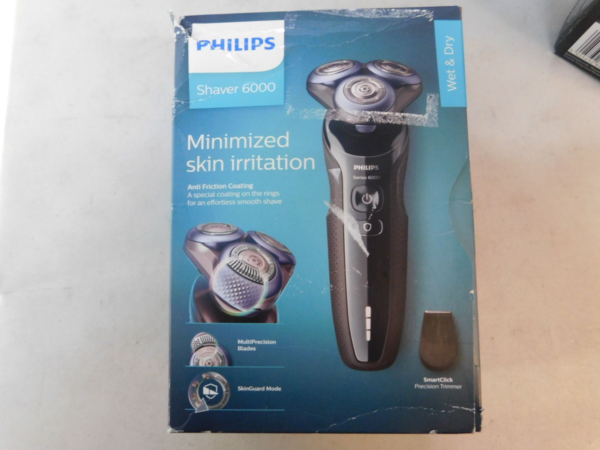 1 BOXED PHILLIPS WET AND DRY SHAVER 6000 MODEL S6630/11 RRP Â£129.99