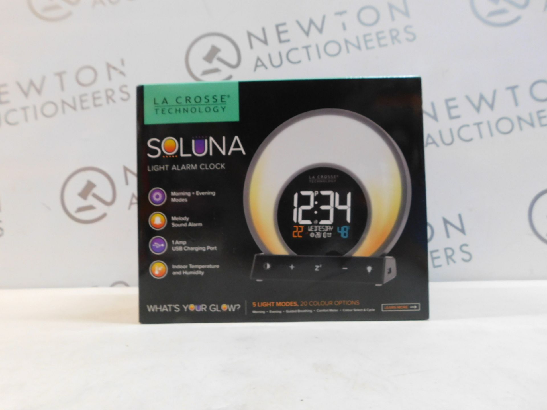 1 BOXED LA CROSSE TECHNOLOGY - SOLUNA LIGHT ALARM CLOCK RRP Â£49