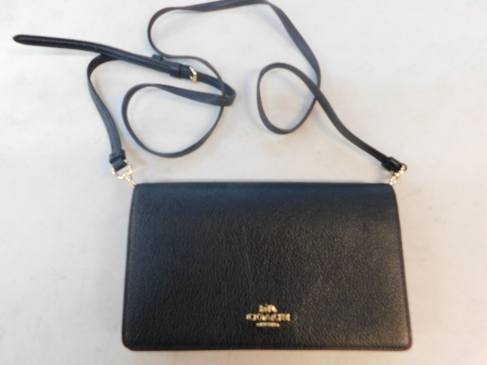 1 COACH LADIES SOFT LEATHER WALLET RRP Â£129.99