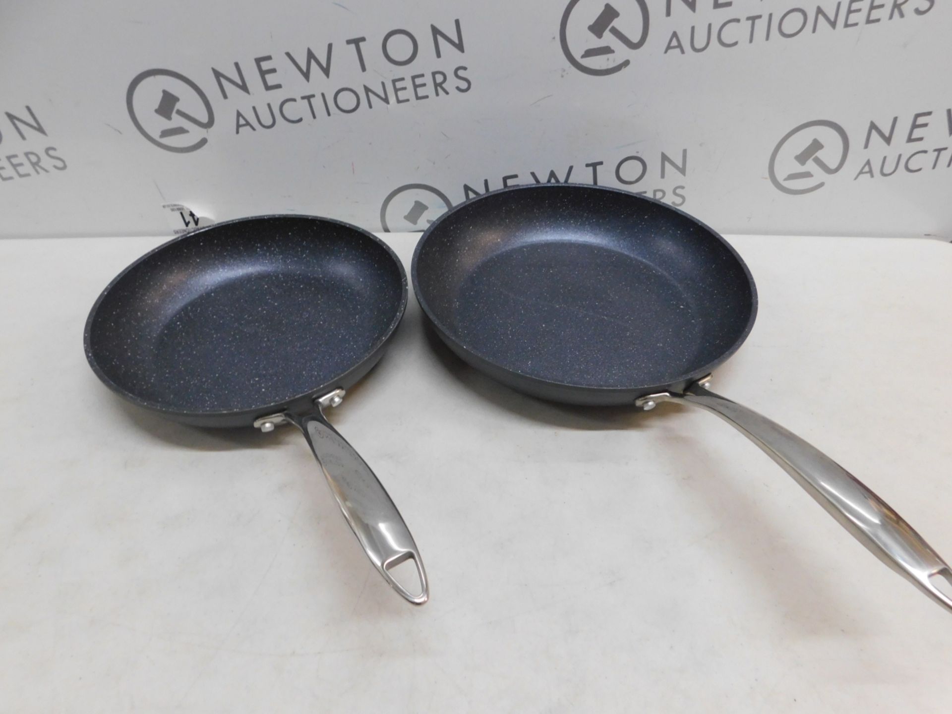 1 SET OF 2 GRANITESTONE DIAMOND PRO NON STICK FRY PANS RRP Â£79.99