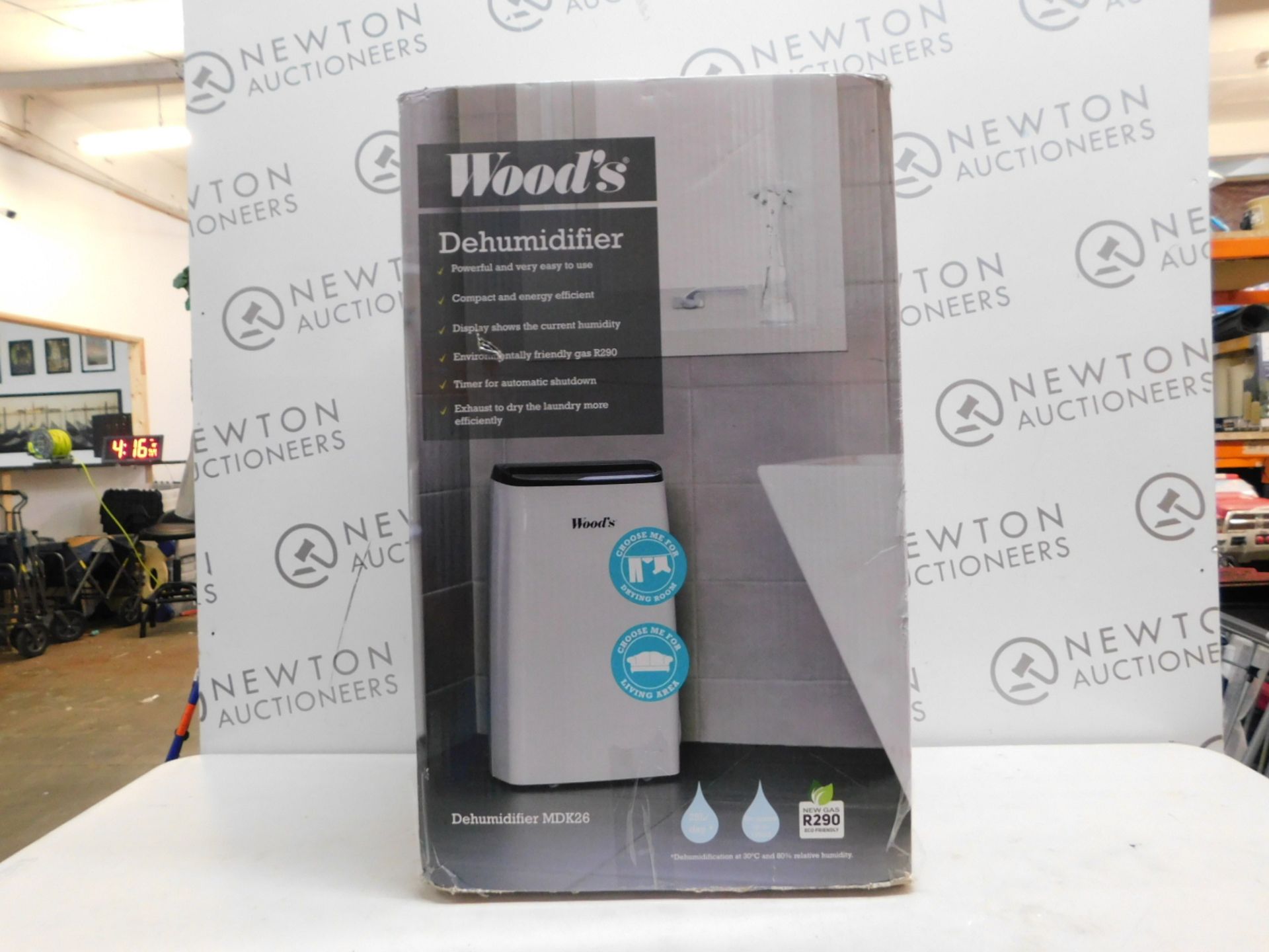 1 BOXED WOODS MDK26 HOME DEHUMIDIFIER 230V 25 LITRES RRP Â£399