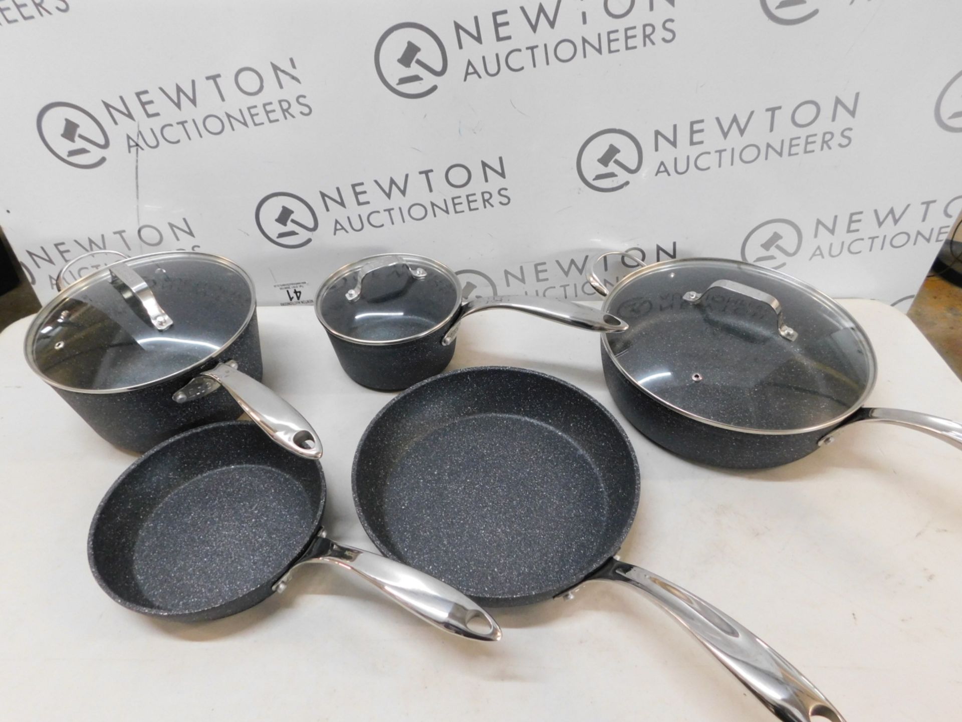 1 STARFRIT THE ROCK 8 PIECE COOKWARE PAN SET RRP Â£149.99