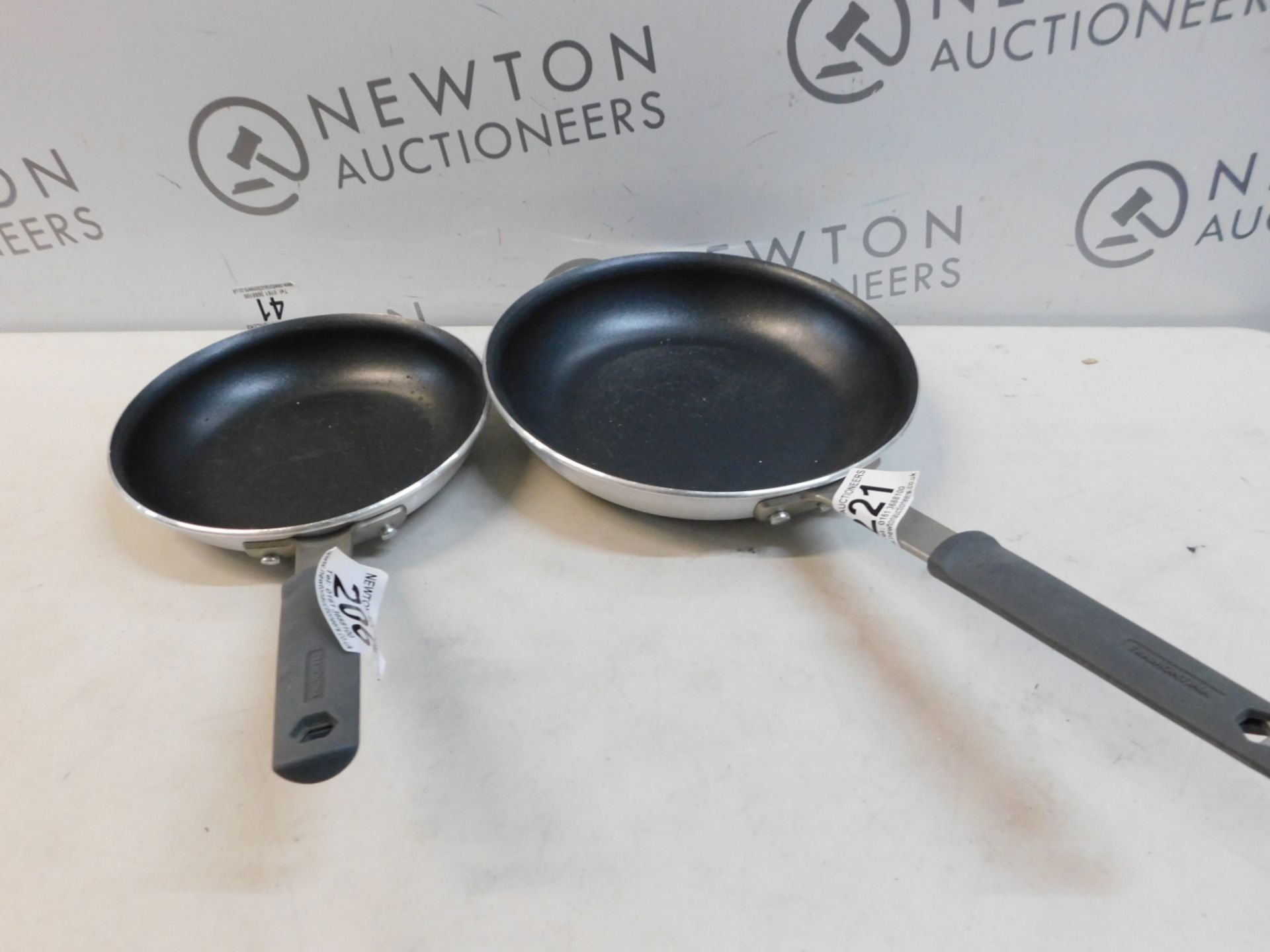 1 SET OF 2 TRAMONTINA FRYING PANS RRP Â£59