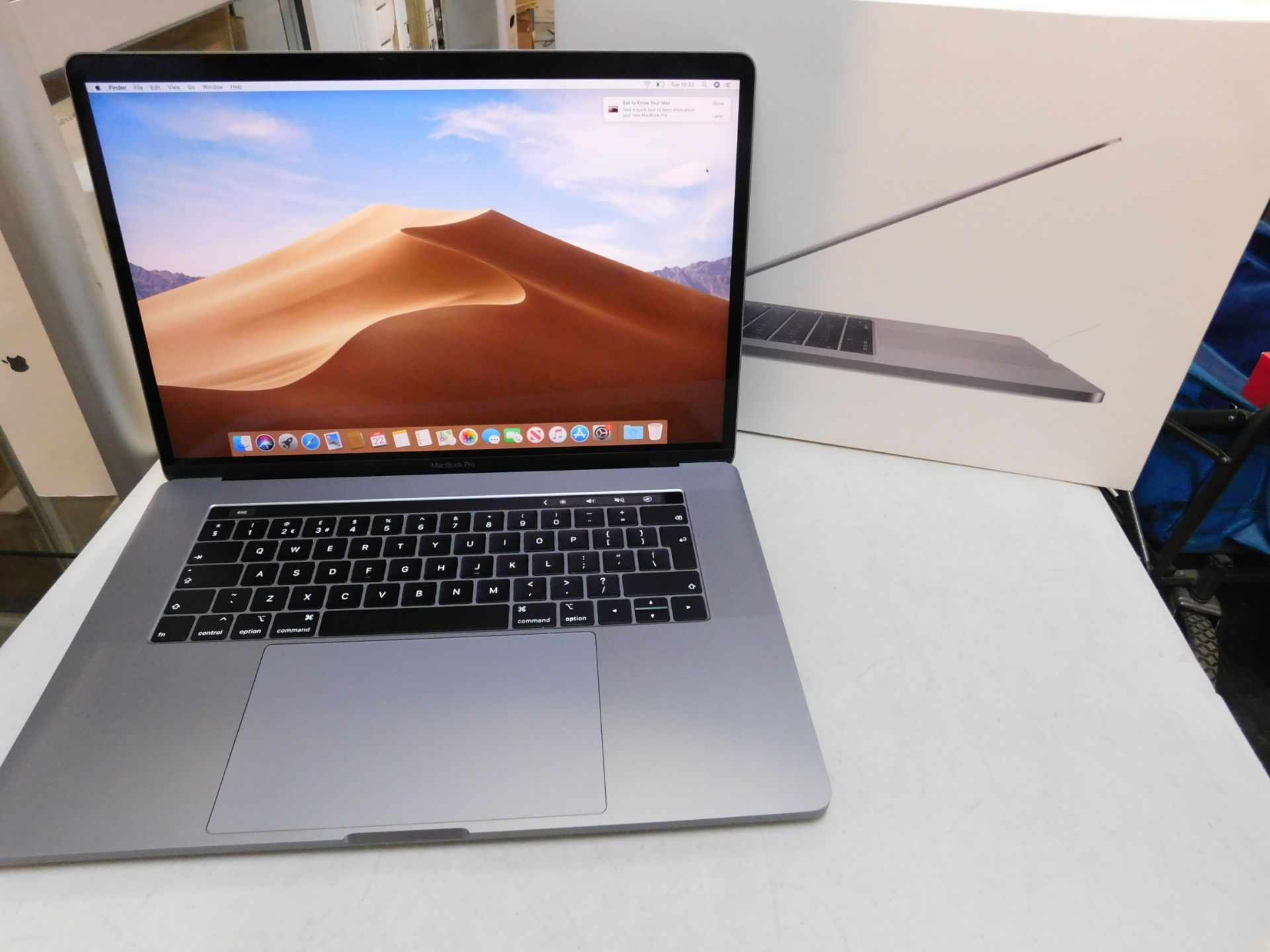 1 BOXED APPLE MACBOOK PRO 15" INTEL I7, 16GB RAM, 256GB SSD MODEL MV902B/A A1990 WITH CHARGER RRP