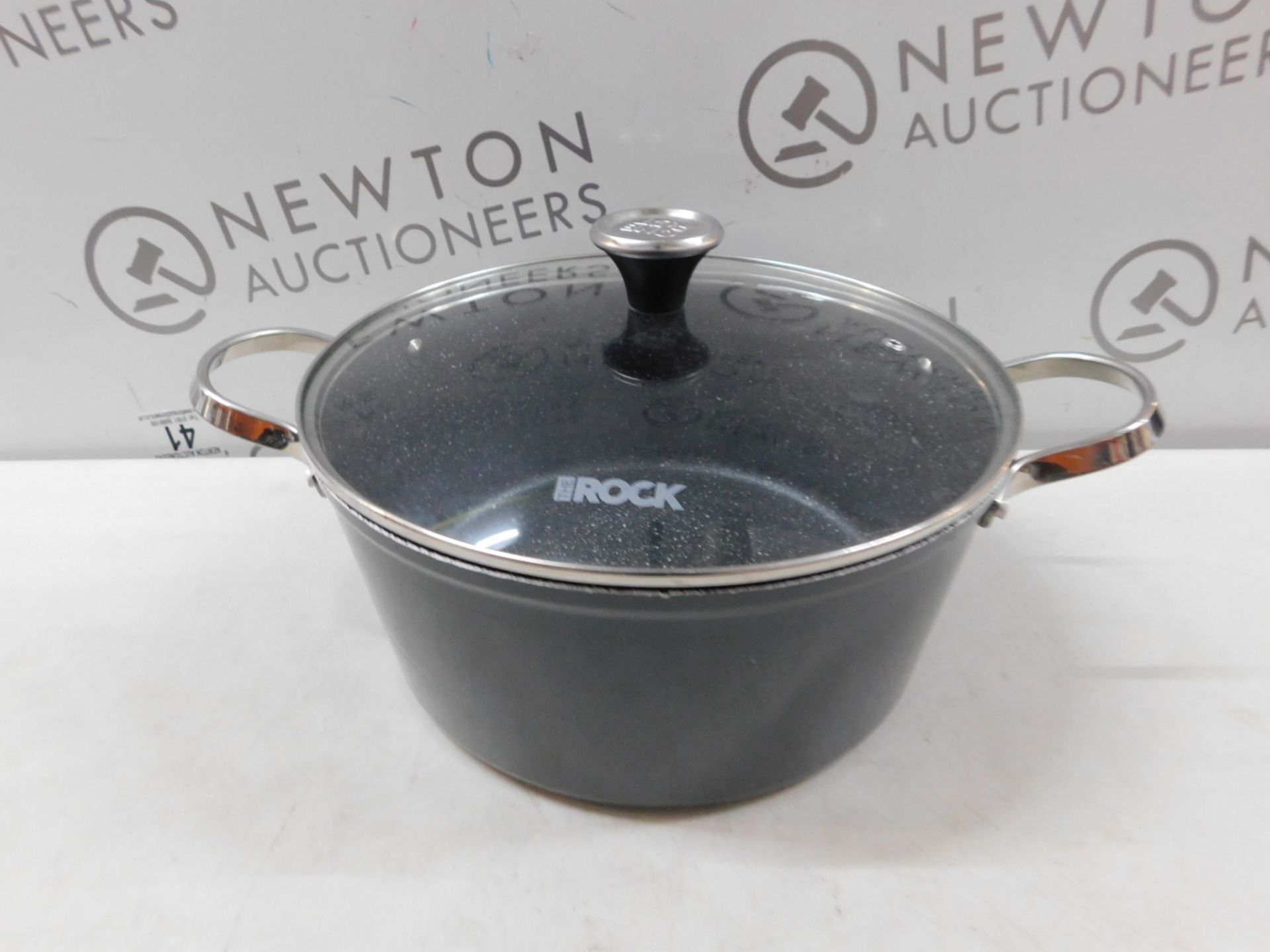 1 STARFRIT THE ROCK ONE POT WITH LID RRP Â£49