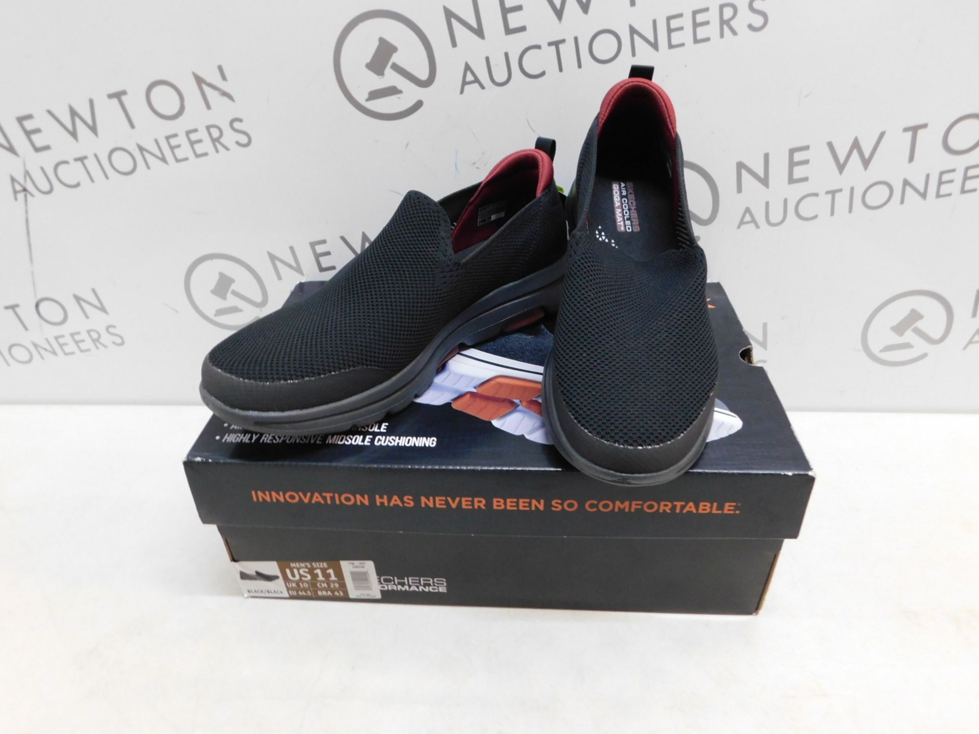 1 BOXED PAIR OF MENS SKECHERS PERFORMANCE SHOES UK SIZE 10 RRP Â£49