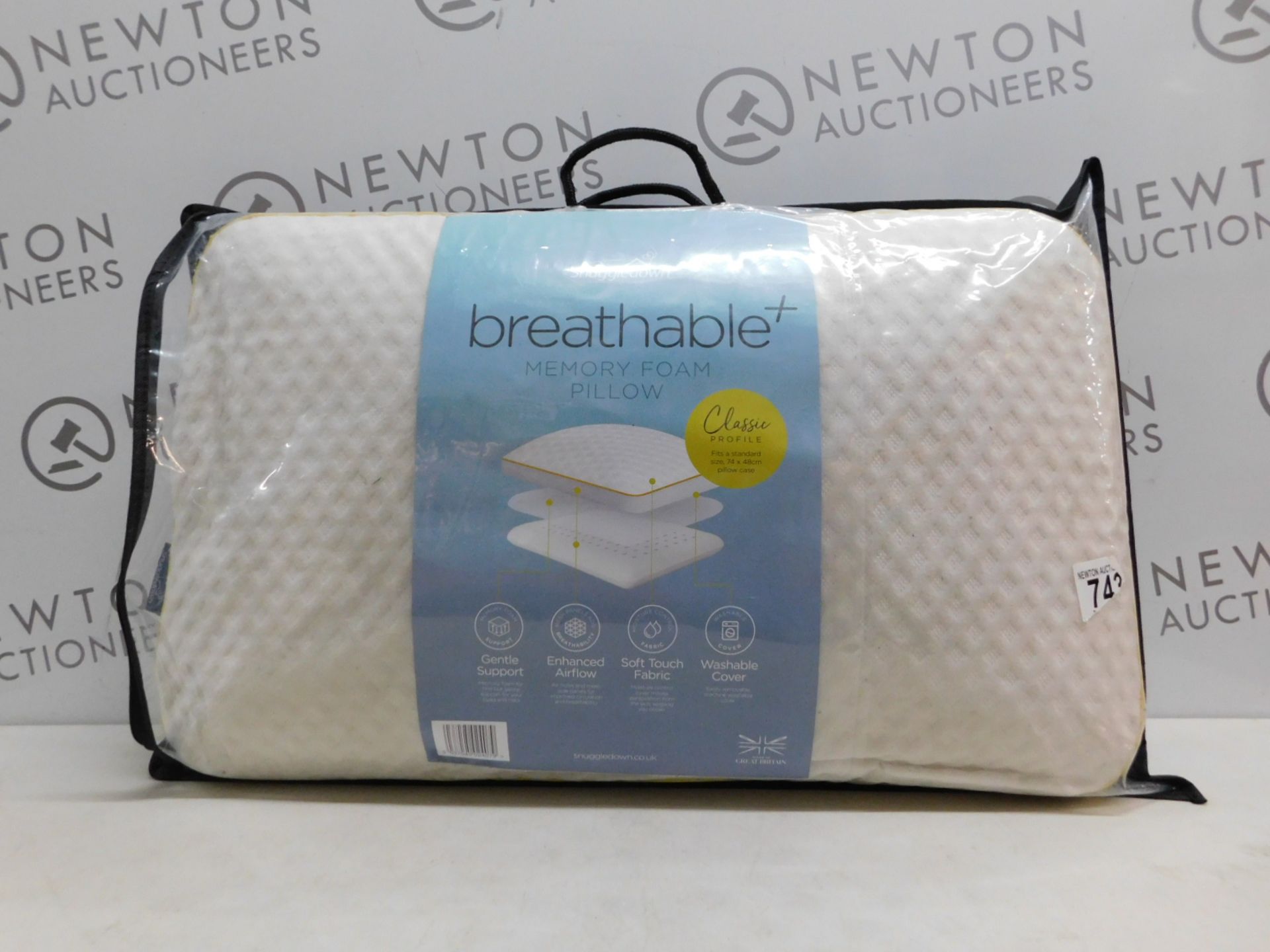 1 SNUGGLEDOWN MEMORY FOAM PILLOW RRP Â£39.99