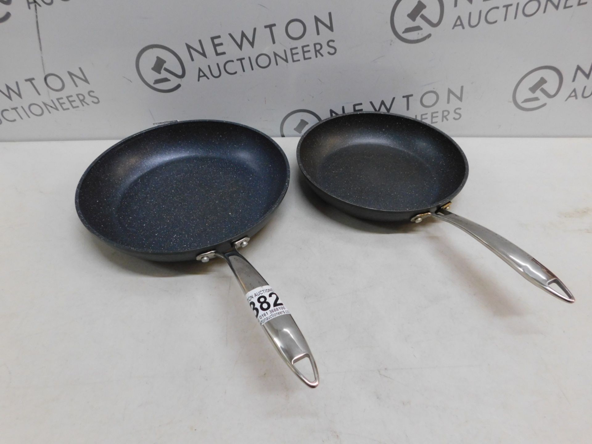 1 SET OF 2 GRANITESTONE DIAMOND PRO NON STICK FRY PANS RRP Â£79.99