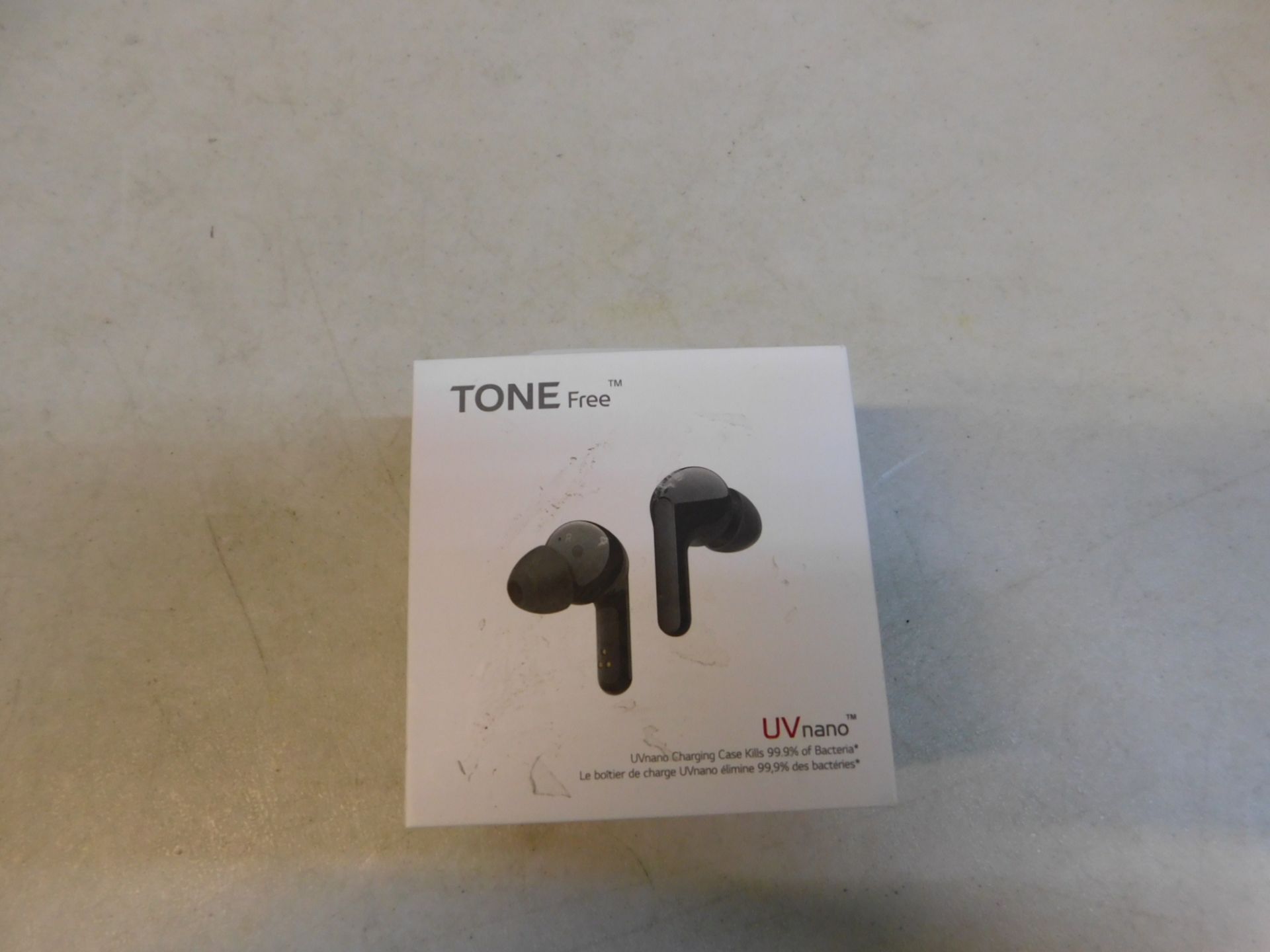 1 BOXED LG TONE FREE EARPHONES WITH MERIDIAN TECHNOLOGY MODEL HBS-FN6 RRP Â£119.99