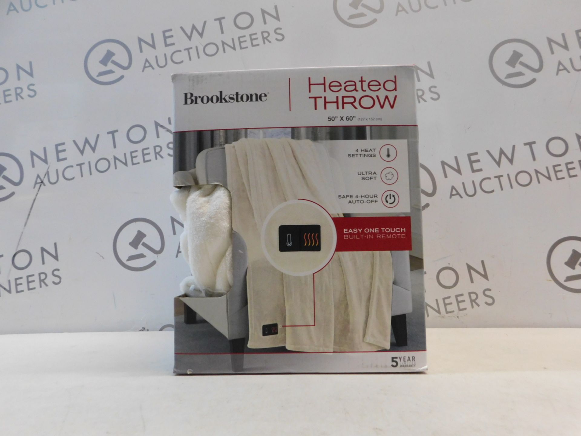 1 BOXED BROOKSTONE HEATED THROW 127 X 152 CM RRP Â£44.99