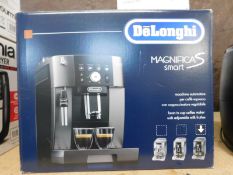 1 BOXED DELONGHI MAGNIFICA ECAM250.33.TB SMART BEAN TO CUP COFFEE MACHINE RRP Â£449