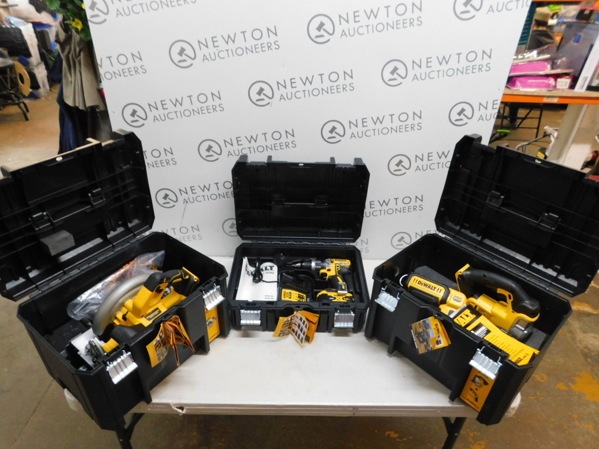 1 DEWALT DCK523P3T 18V XR 4-PIECE POWERTOOL KIT CONSISTS OF: DCD796 COMPACT BRUSHLESS DRILL