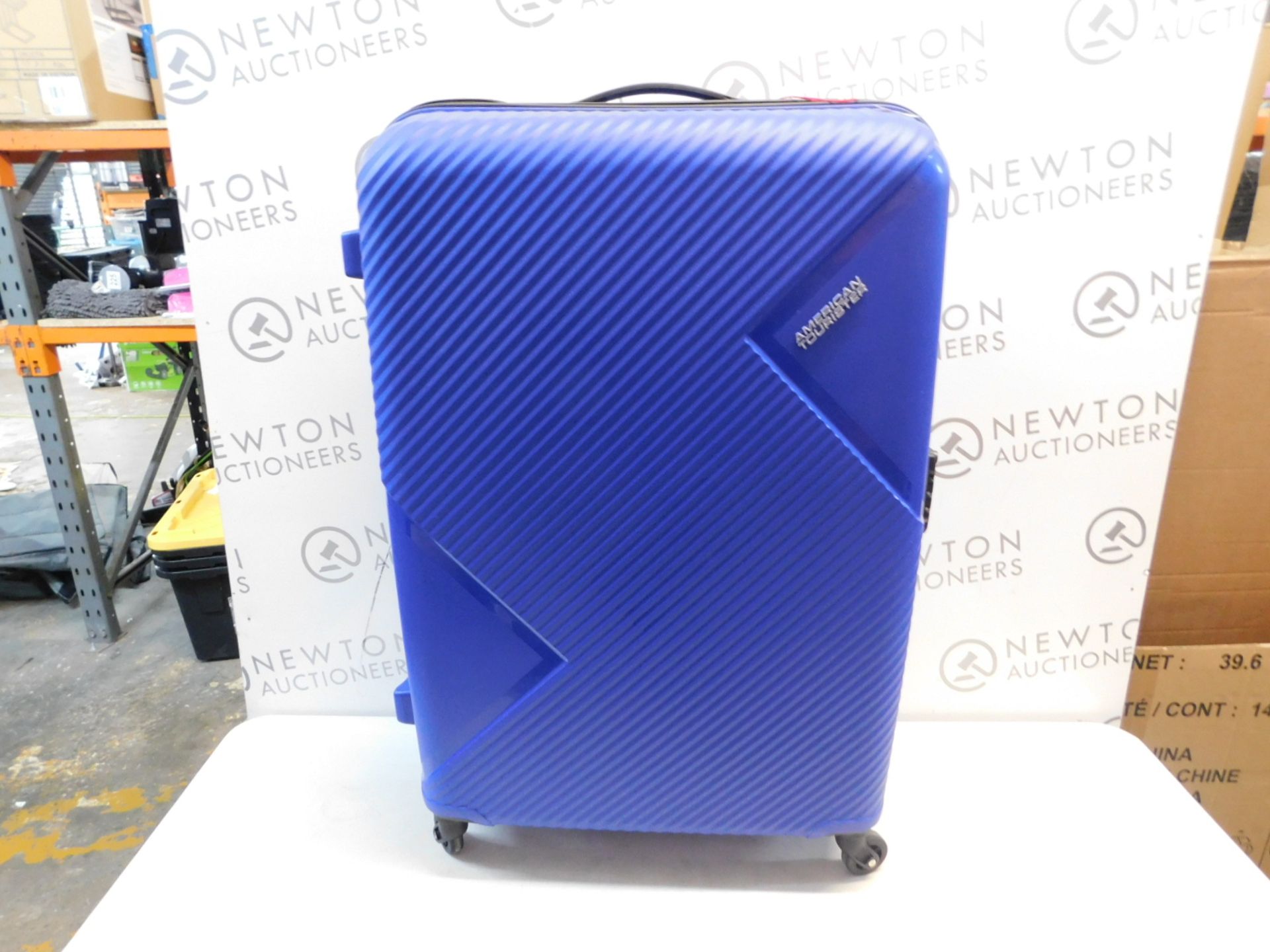 1 AMERICAN TOURISTER ZAKK LARGE HARDSIDE SPINNER CASE RRP Â£69