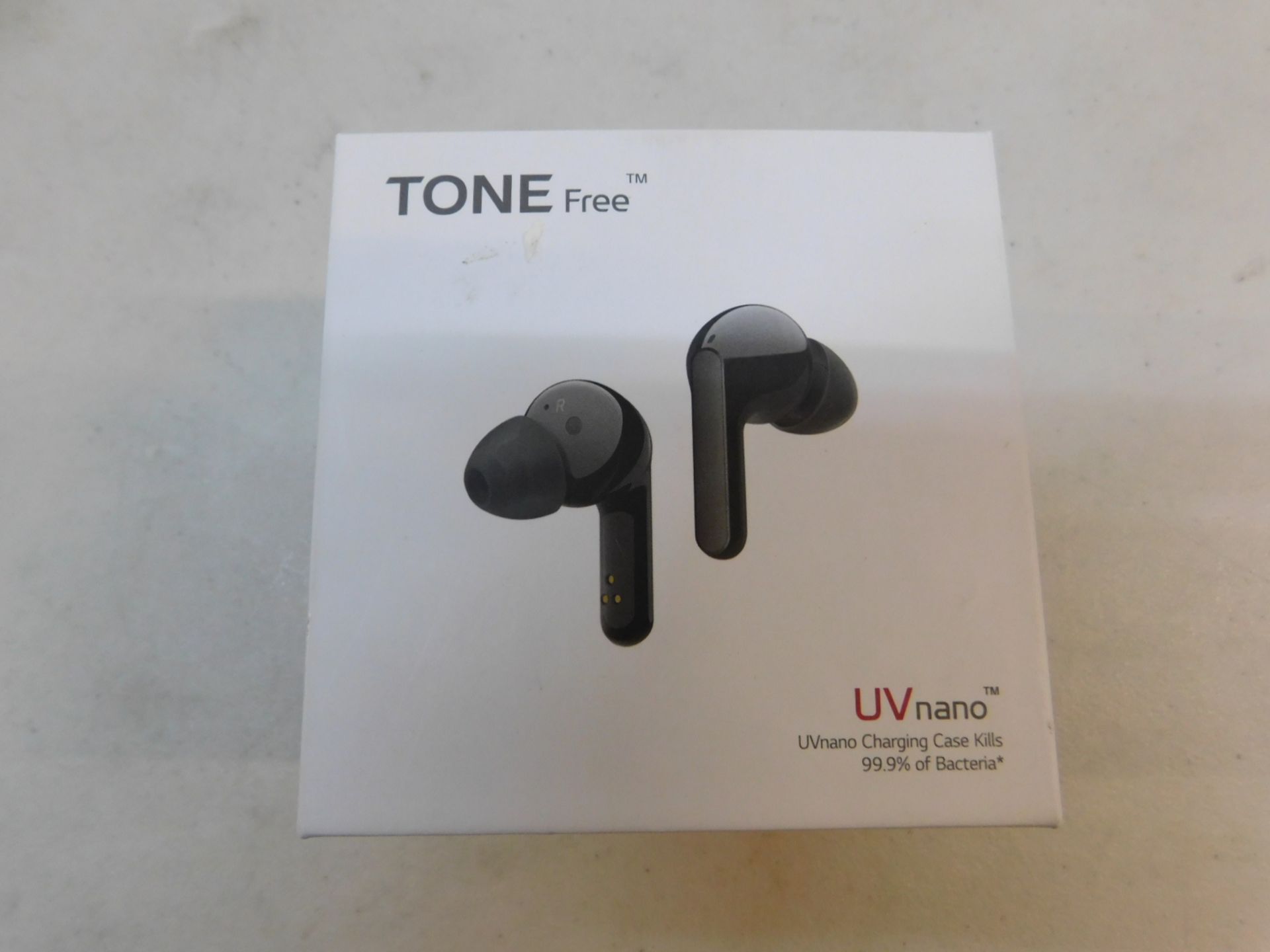 1 BOXED LG TONE FREE EARPHONES WITH MERIDIAN TECHNOLOGY MODEL HBS-FN6 RRP Â£119.99