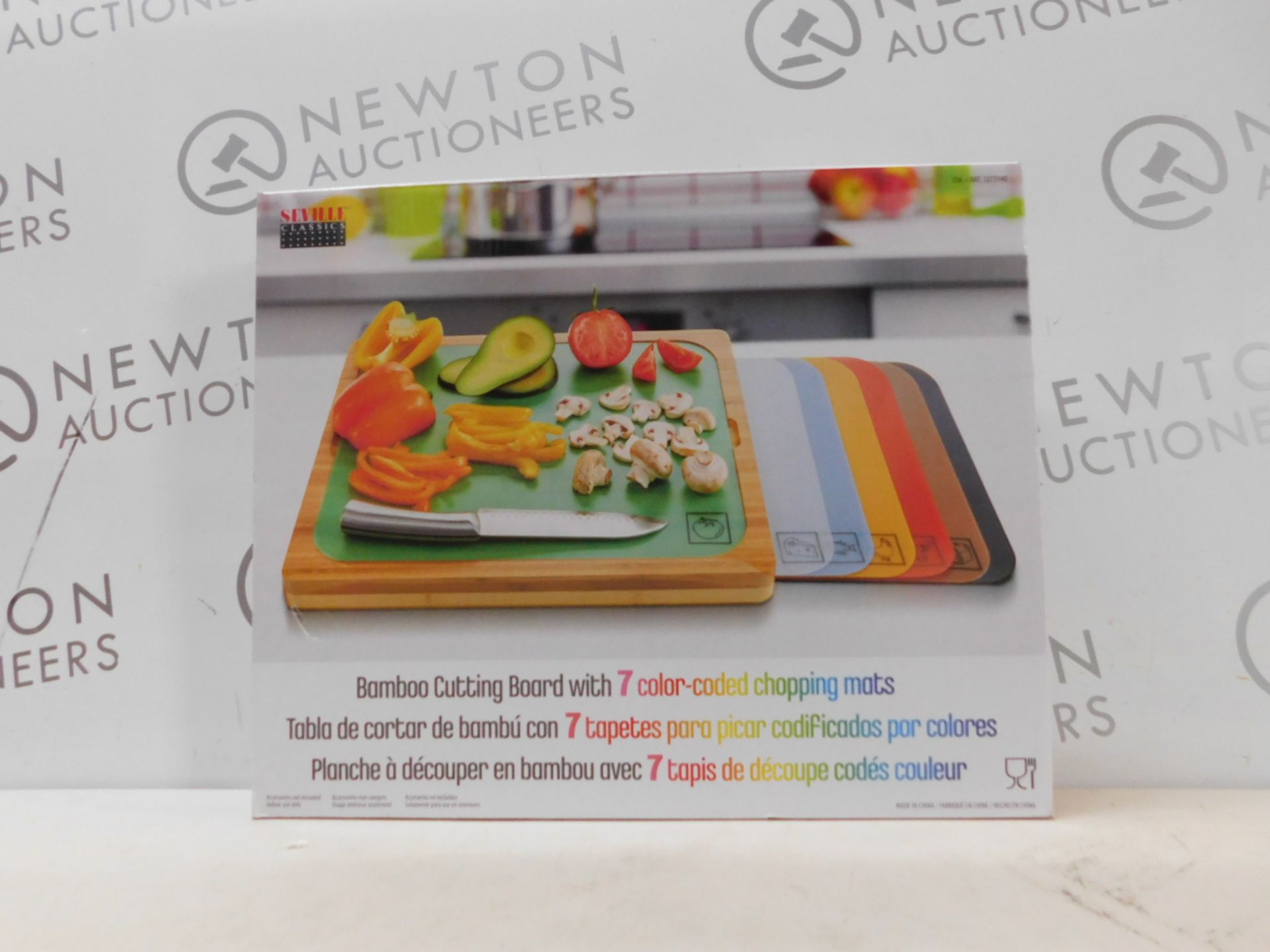 1 BOXED SEVILLE CLASSICS BAMBOO CHOPPING BOARD WITH 7 (APPROX) COLOUR-CODED MATS RRP Â£29.99