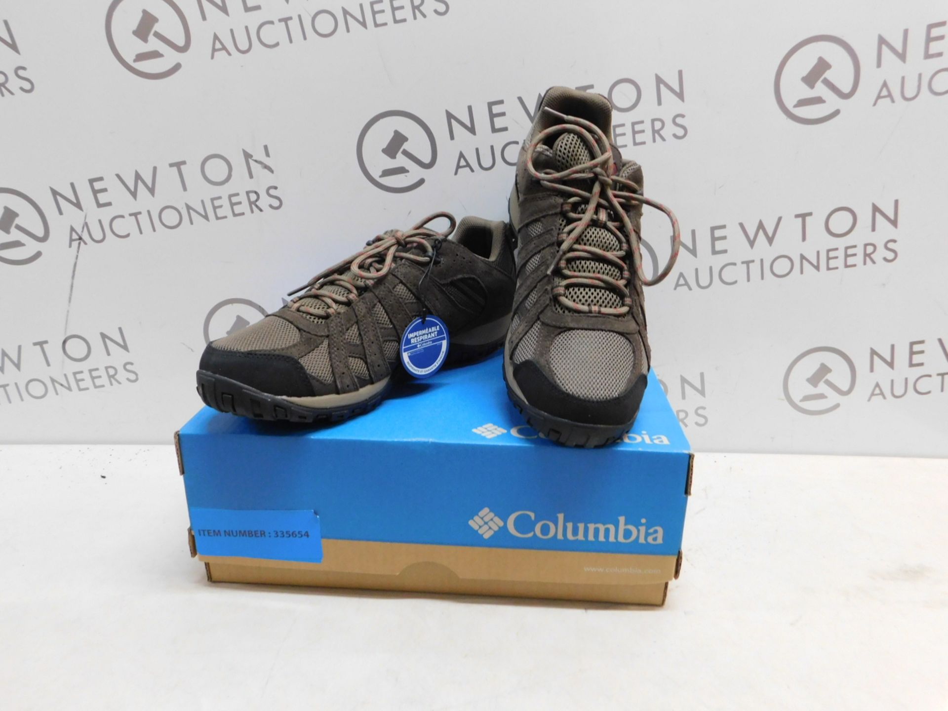 1 BOXED PAIR OF MENS COLUMBIA REDCREST WATERPROOF SHOES UK SIZE 12 RRP Â£79