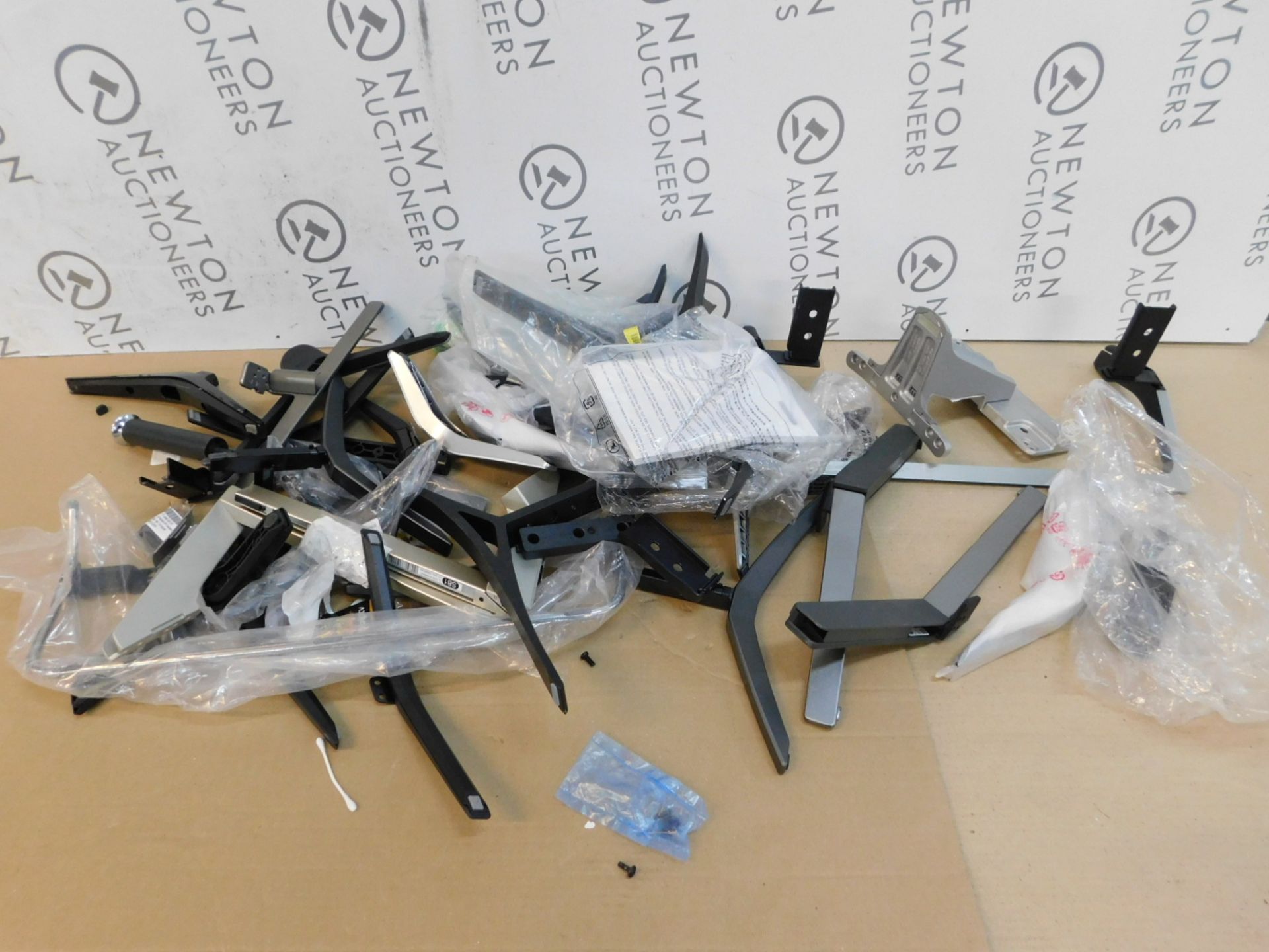 1 JOBLOT OF TV STANDS AND PARTS FOR SAMSUNG, LG, SONY, HISENSE ETC