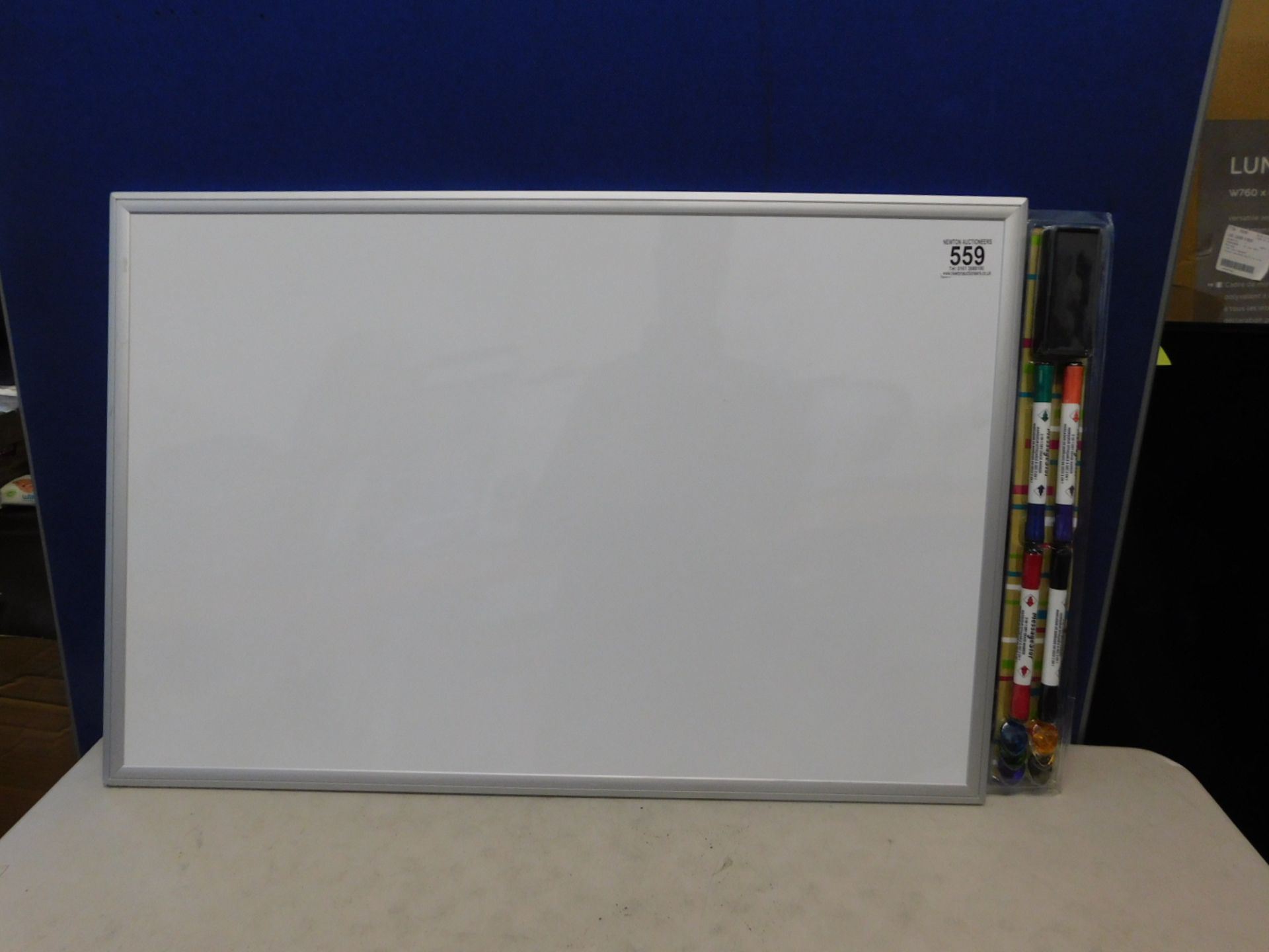 1 WHITE BOARD WITH MARKERS RRP Â£29.99