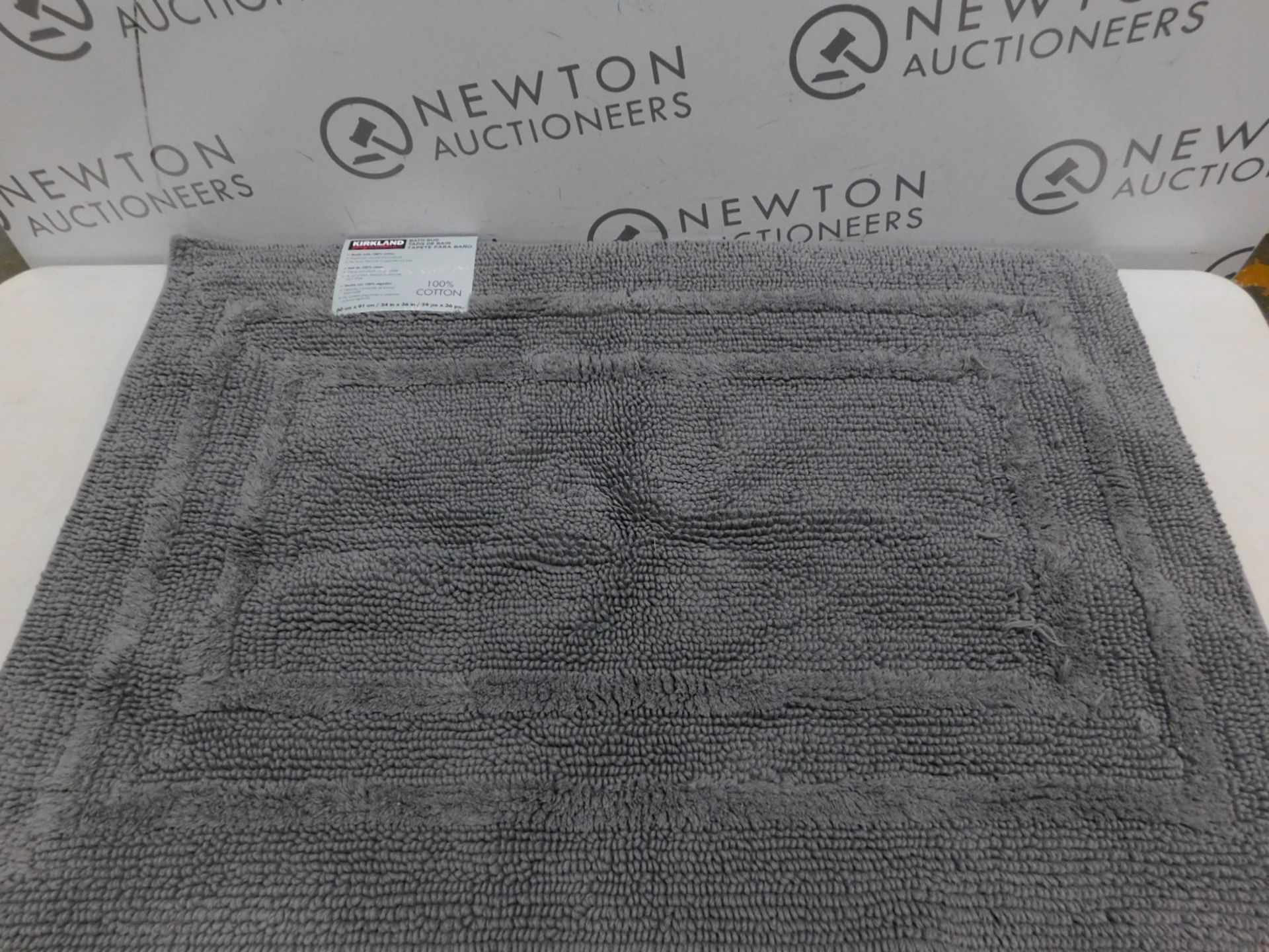 1 KIRKLAND SIGNATURE REVERSABLE 100% COTTON BATH RUG 60X91 CM RRP Â£19