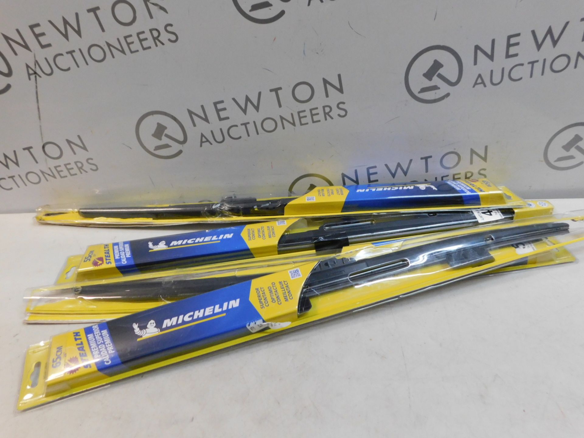 4 PACKS OF MICHELIN STEALTH WIPER BLADES IN VARIOUS SIZES RRP Â£49.99