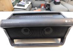 1 LG PK7 PORTABLE SPEAKER WITH MERIDIAN TECHNOLOGY RRP Â£199