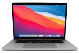 1 BOXED APPLE MACBOOK PRO 15" INTEL I7, 16GB RAM, 256GB SSD MODEL MV902B/A A1990 WITH CHARGER RRP
