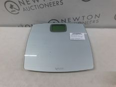 1 TAYLOR DIGITAL BATHROOM GLASS SCALE RRP Â£29.99