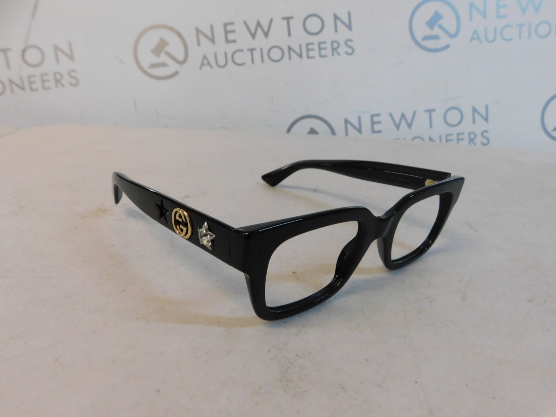 1 PAIR OF GUCCI GLASSES FRAME MODEL GG0210O RRP Â£199 (MISSING 1 STAR DECO)