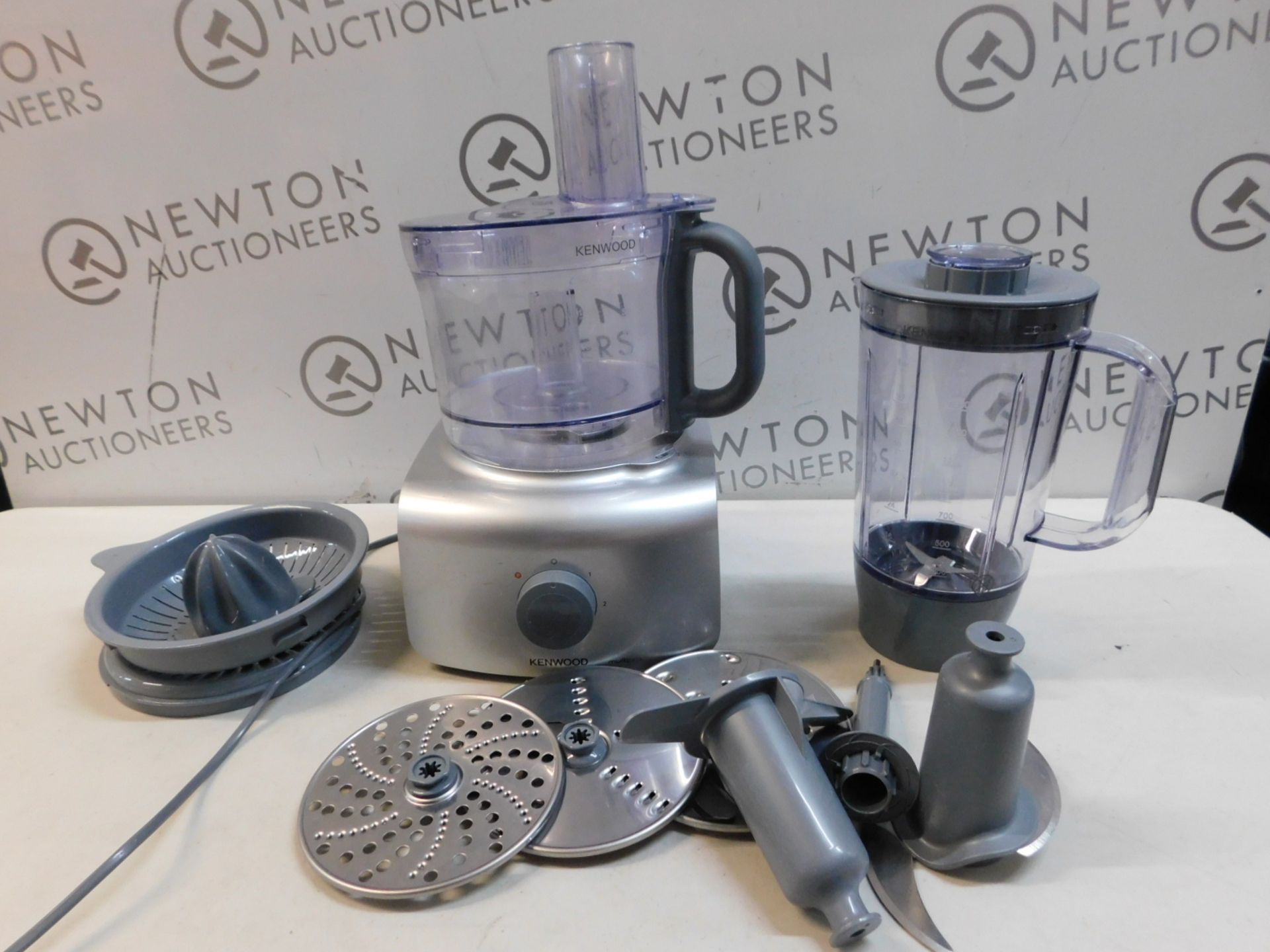 1 KEWOOD FDP64 MULTIPRO HOME FOOD PROCESSOR RRP Â£149