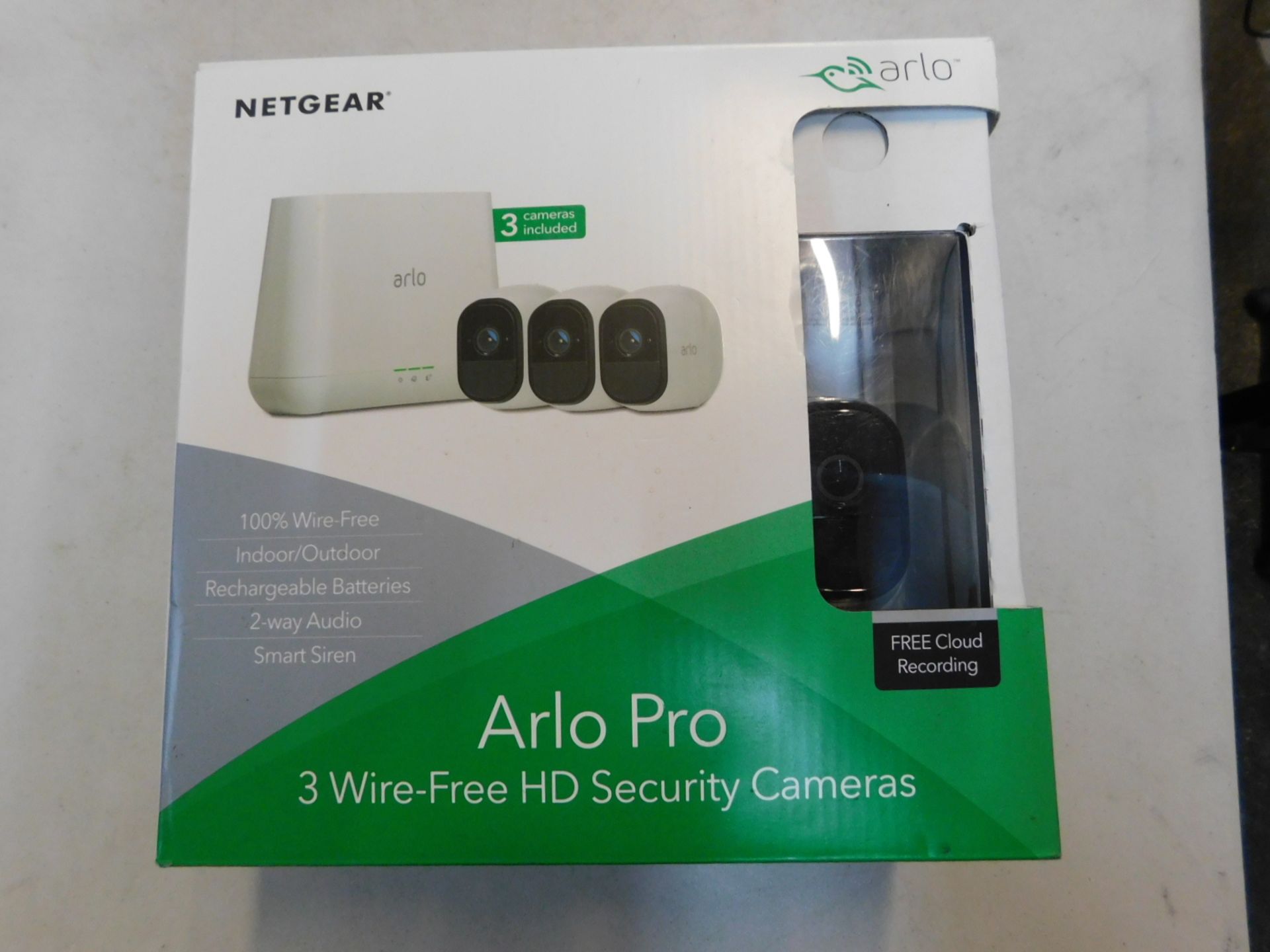 1 BOXED ARLO PRO SECURITY SYSTEM KIT WITH SIREN, 3 RECHARGEABLE INDOOR/ OUTDOOR WIRELESS HD