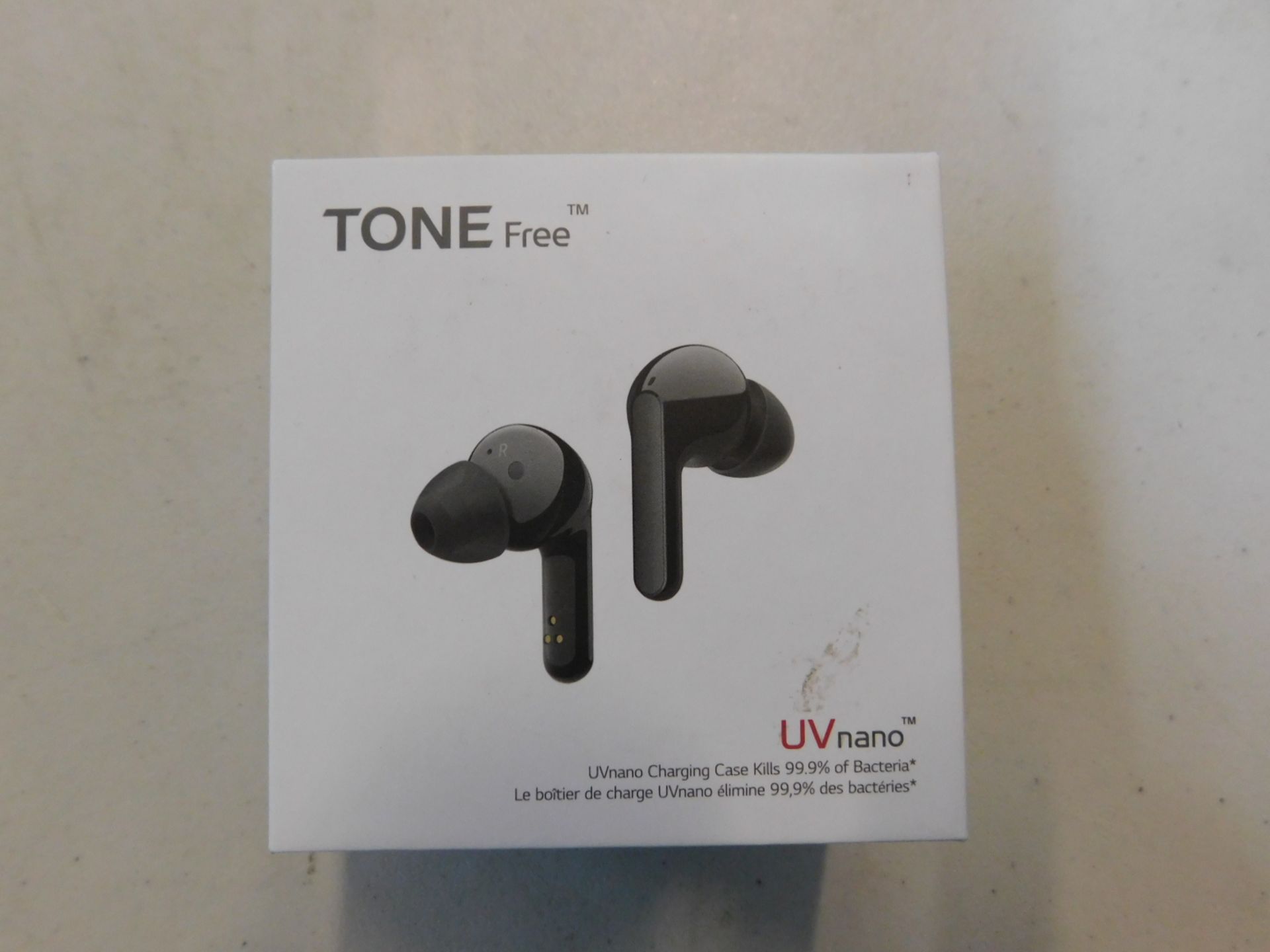 1 BOXED LG TONE FREE EARPHONES WITH MERIDIAN TECHNOLOGY MODEL HBS-FN6 RRP Â£119.99