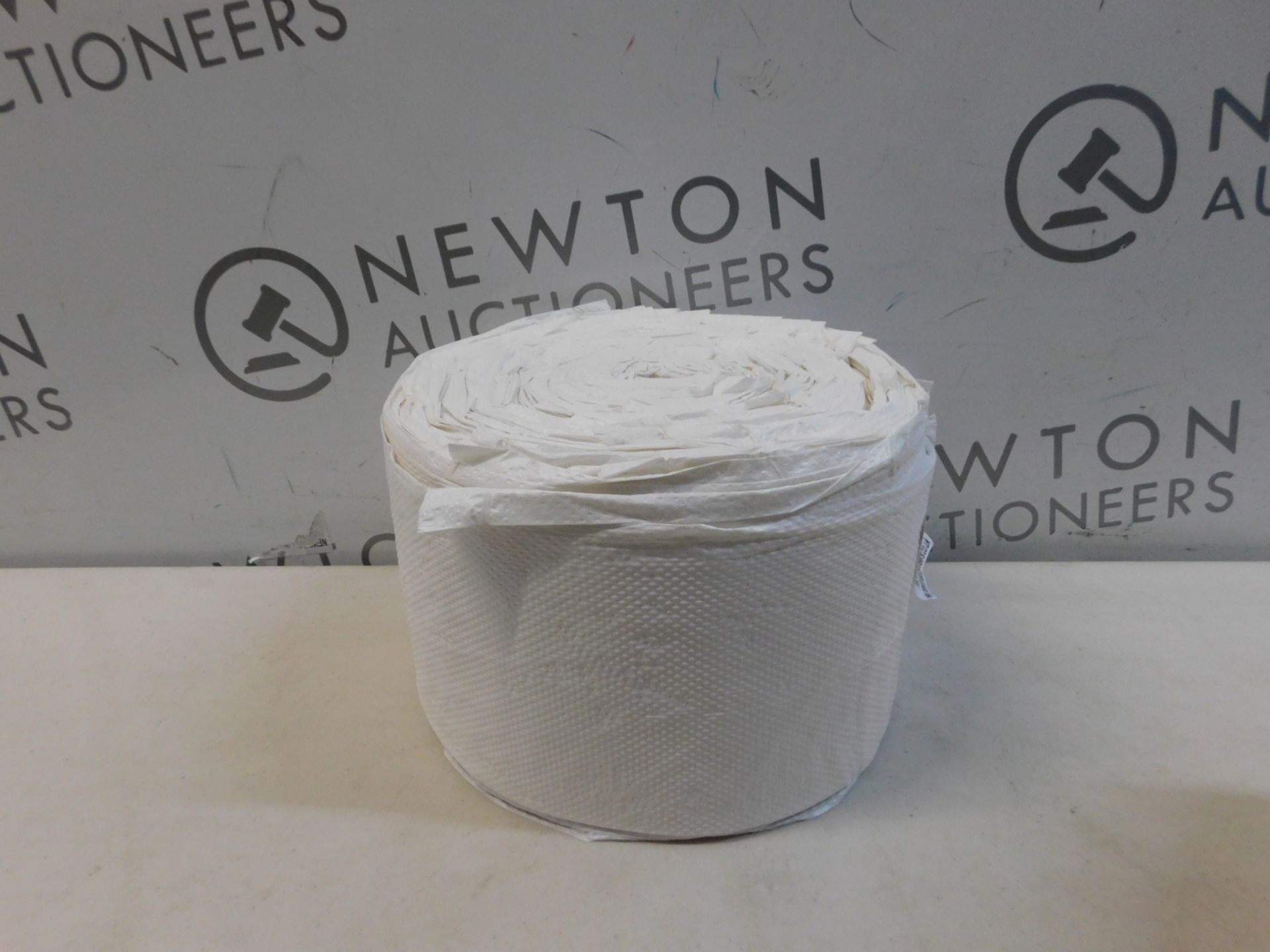 1 LARGE ROLL OF WHITE KITCHEN BIN BAGS RRP Â£19.99