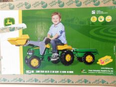 1 BOXED JOHN DEERE TRACTOR PEDAL RIDE ON RRP Â£99